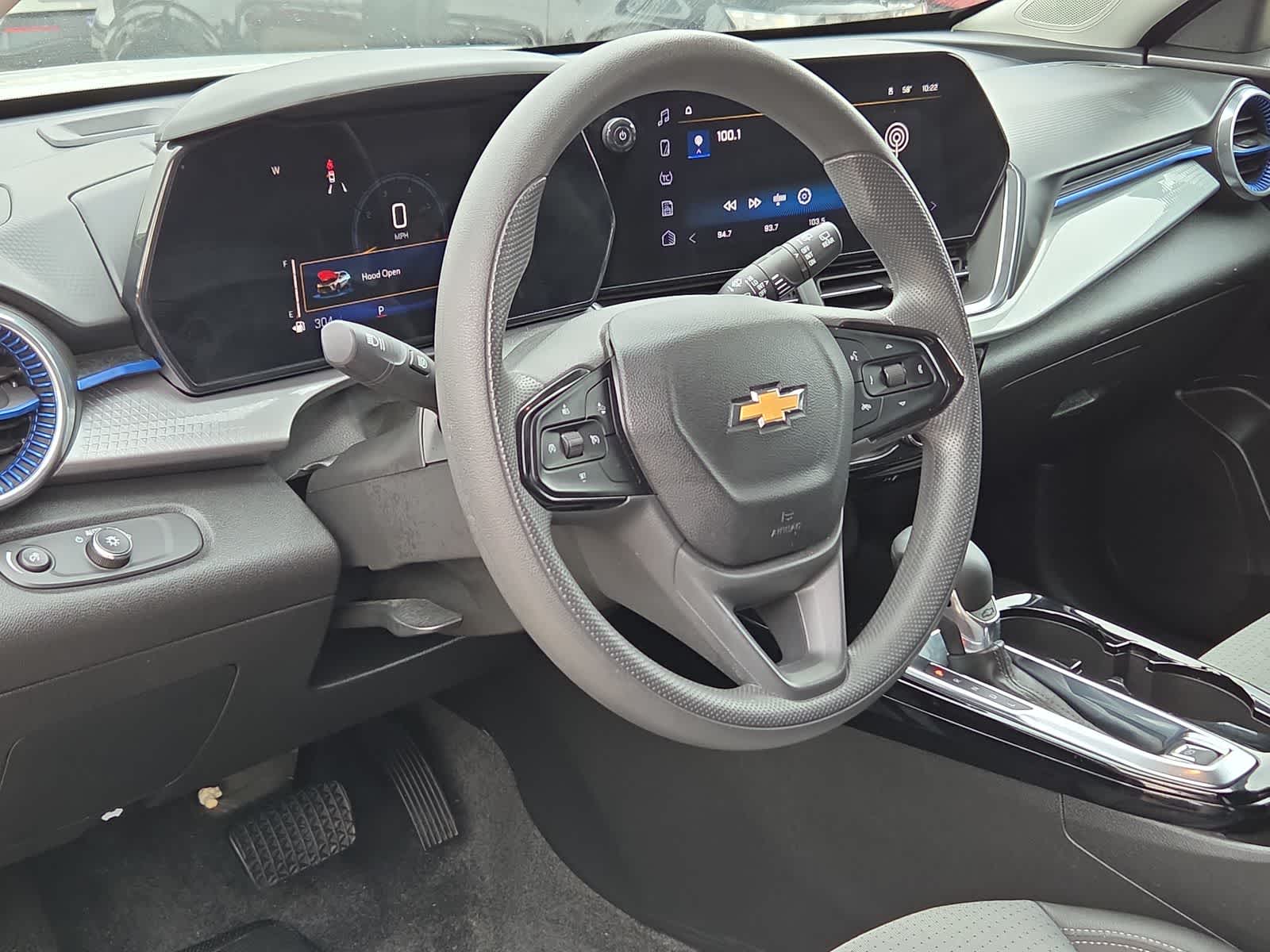 used 2025 Chevrolet Trax car, priced at $23,988
