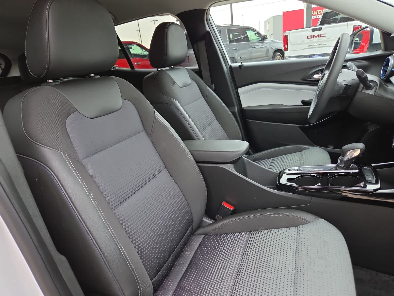 used 2025 Chevrolet Trax car, priced at $23,988