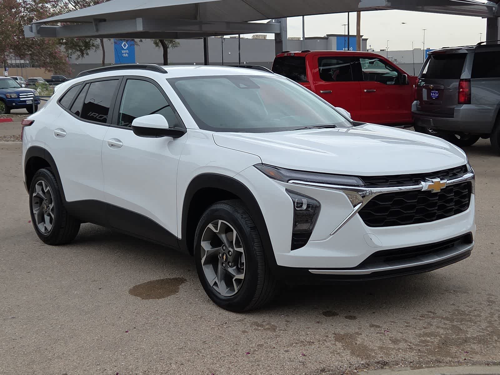 used 2025 Chevrolet Trax car, priced at $23,988