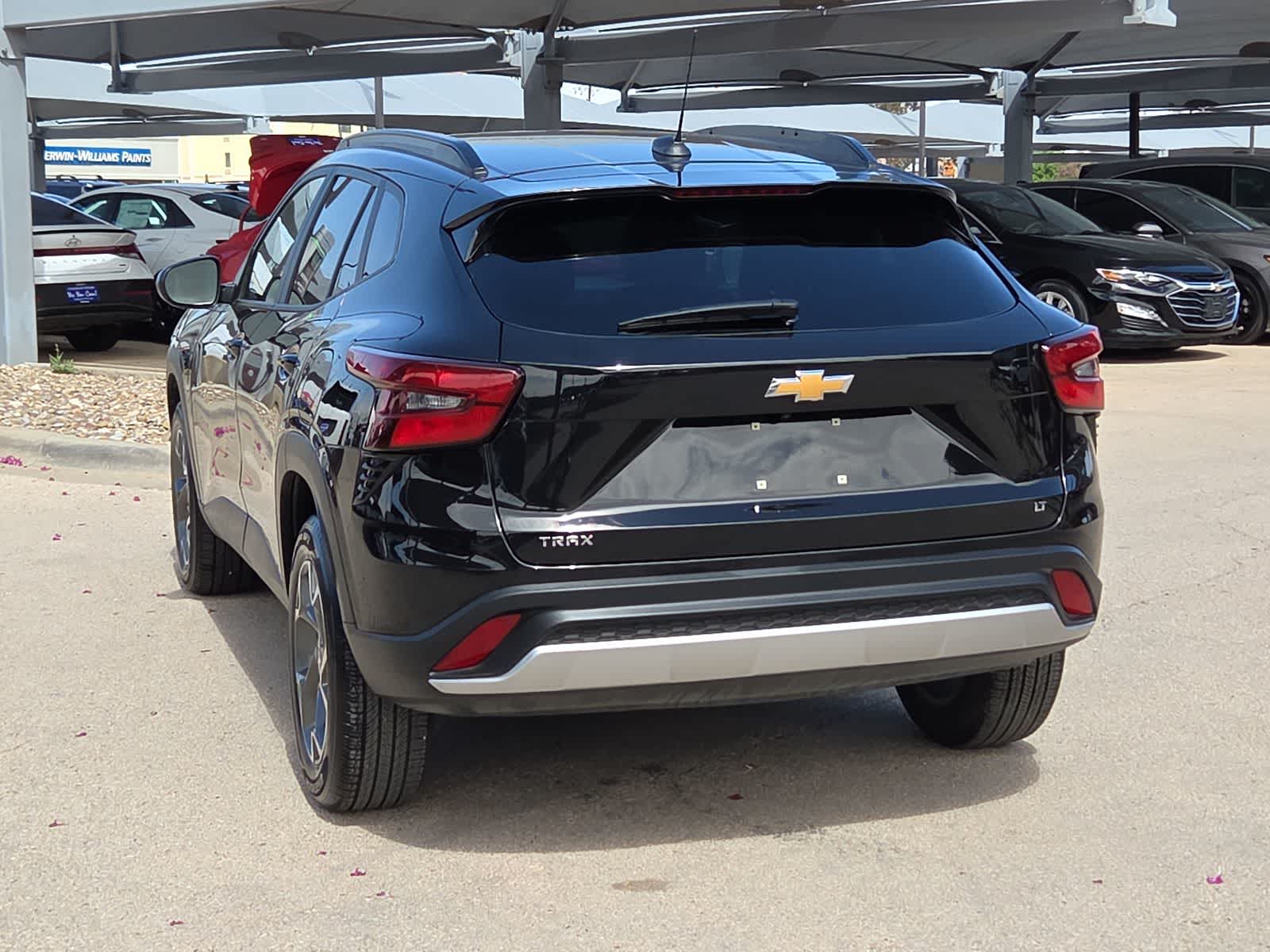 used 2025 Chevrolet Trax car, priced at $23,988