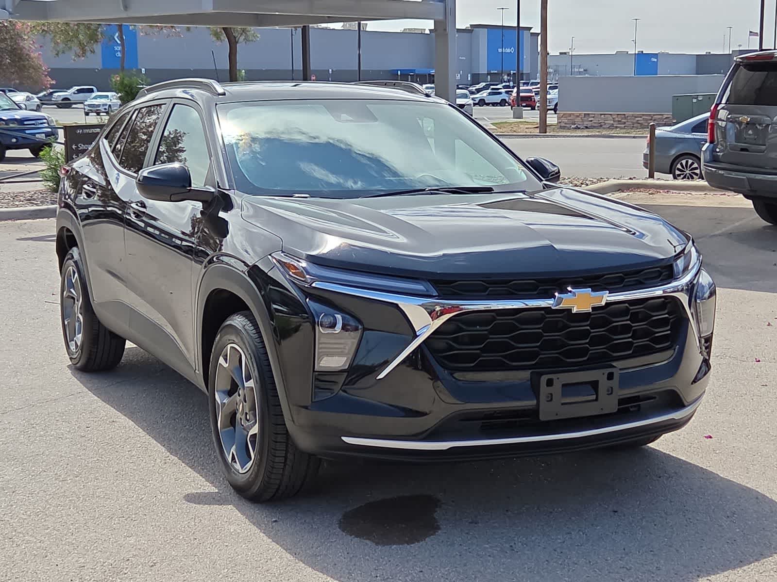 used 2025 Chevrolet Trax car, priced at $23,988