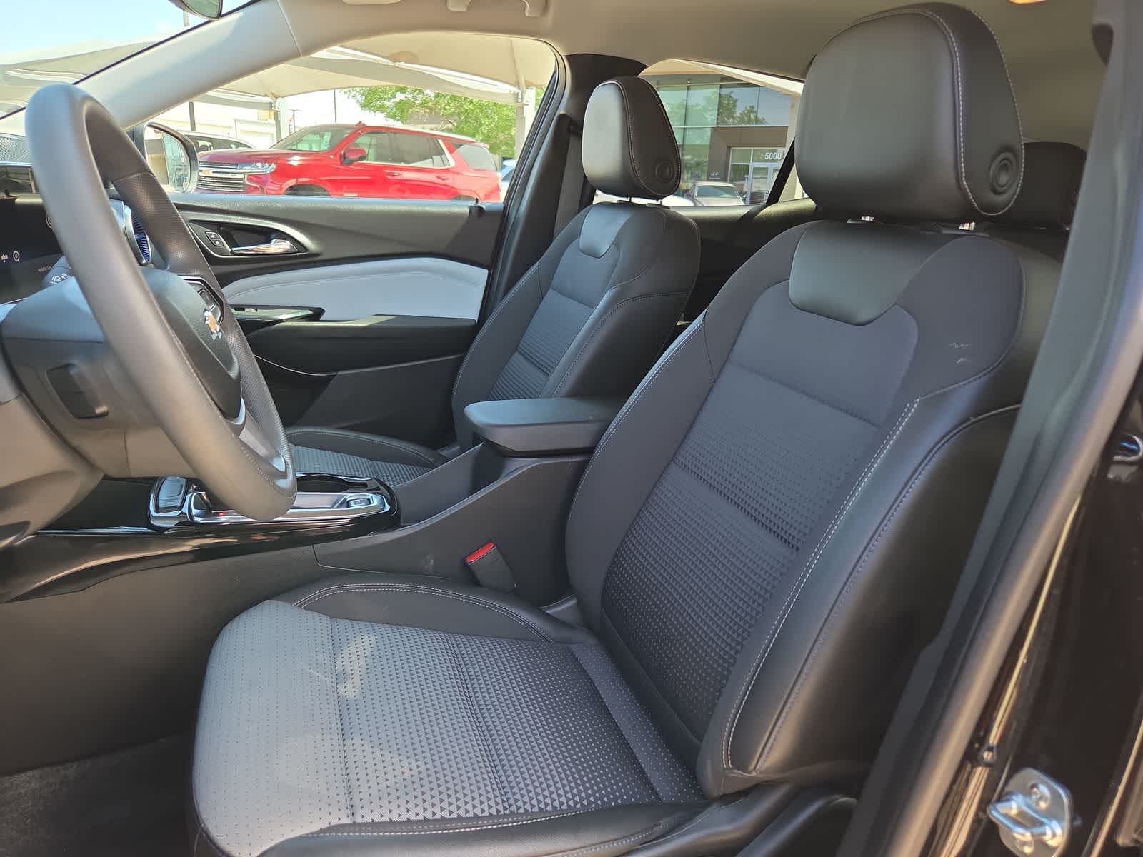 used 2025 Chevrolet Trax car, priced at $23,988
