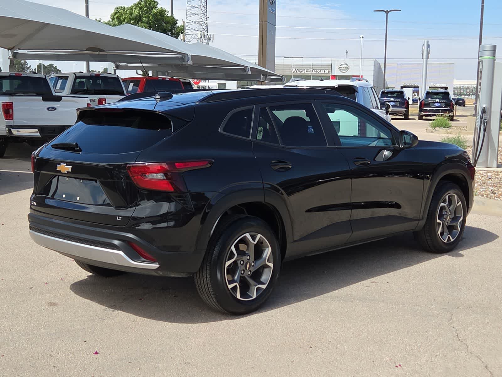 used 2025 Chevrolet Trax car, priced at $23,988