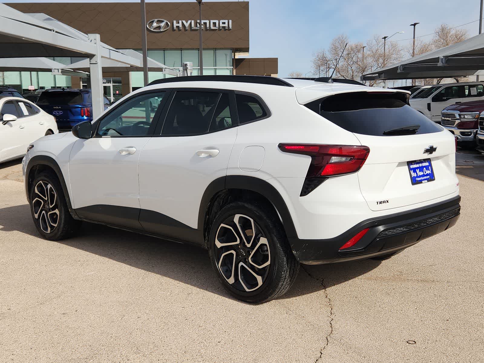 used 2025 Chevrolet Trax car, priced at $23,988