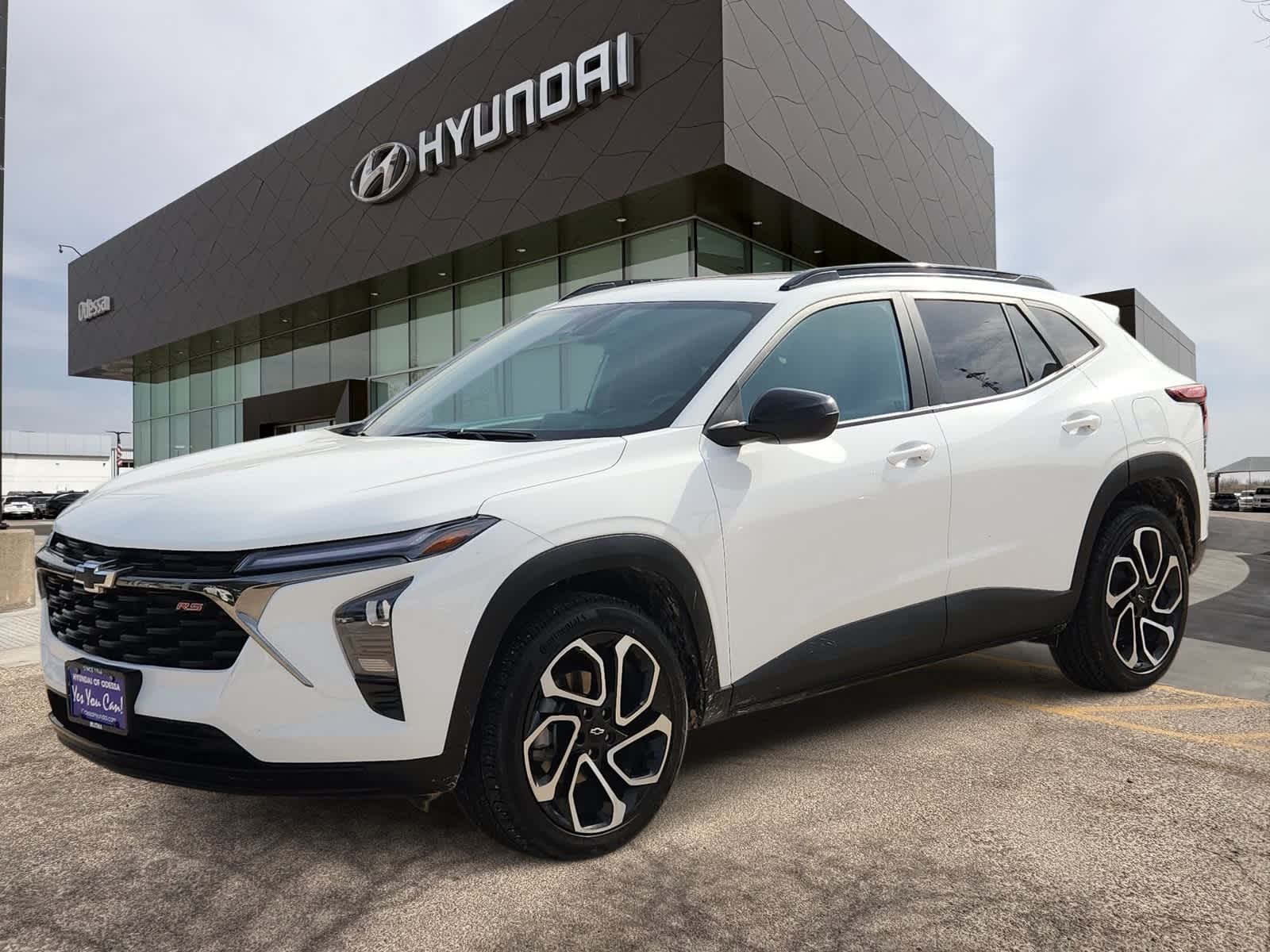 used 2025 Chevrolet Trax car, priced at $23,988