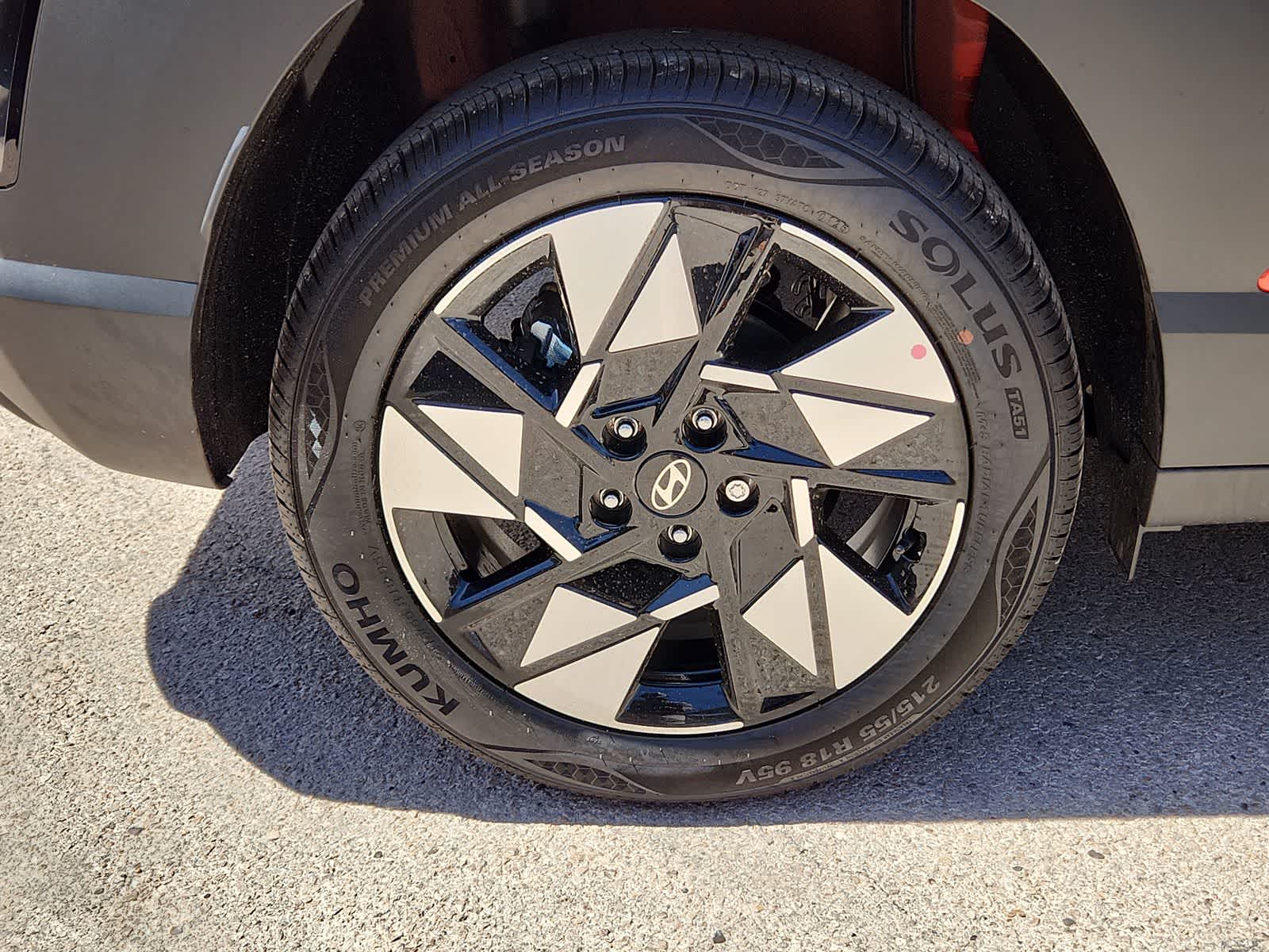 new 2025 Hyundai Kona car, priced at $28,669