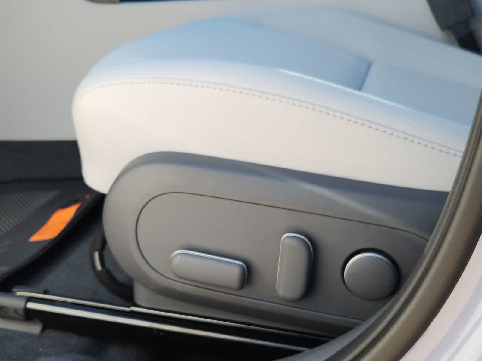 new 2025 Hyundai Kona Electric car, priced at $35,355