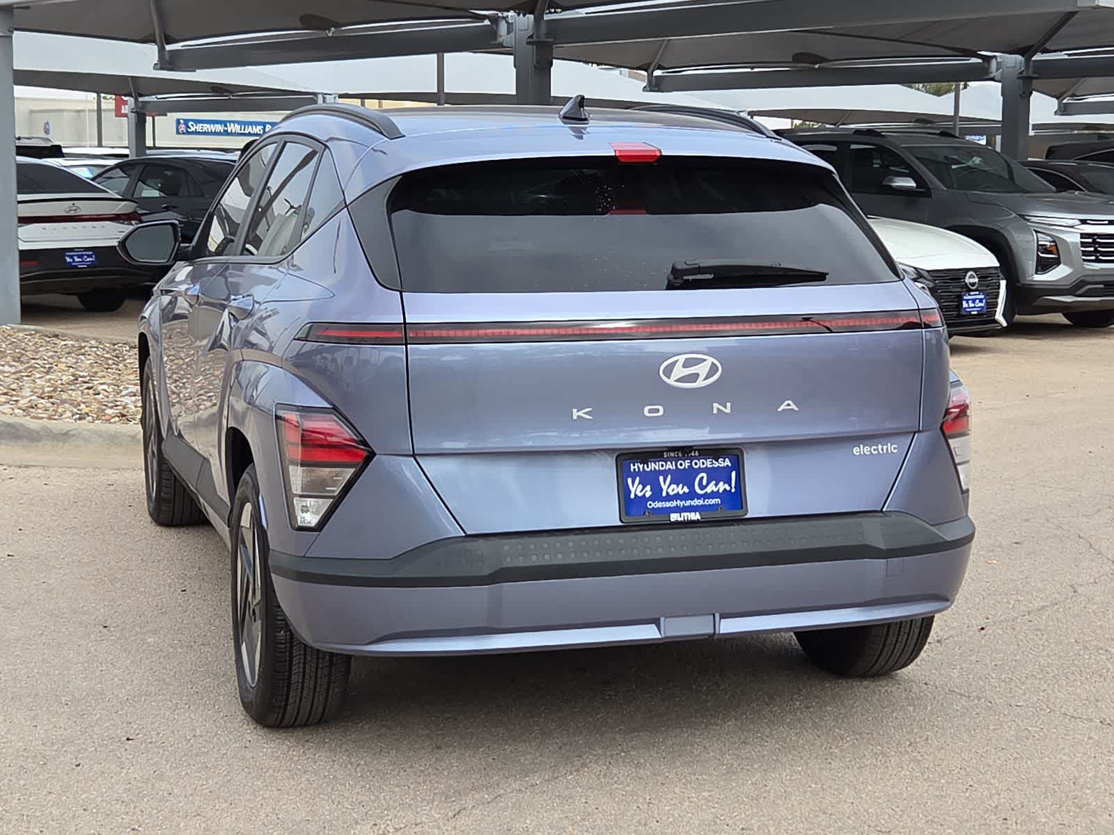 new 2025 Hyundai Kona Electric car