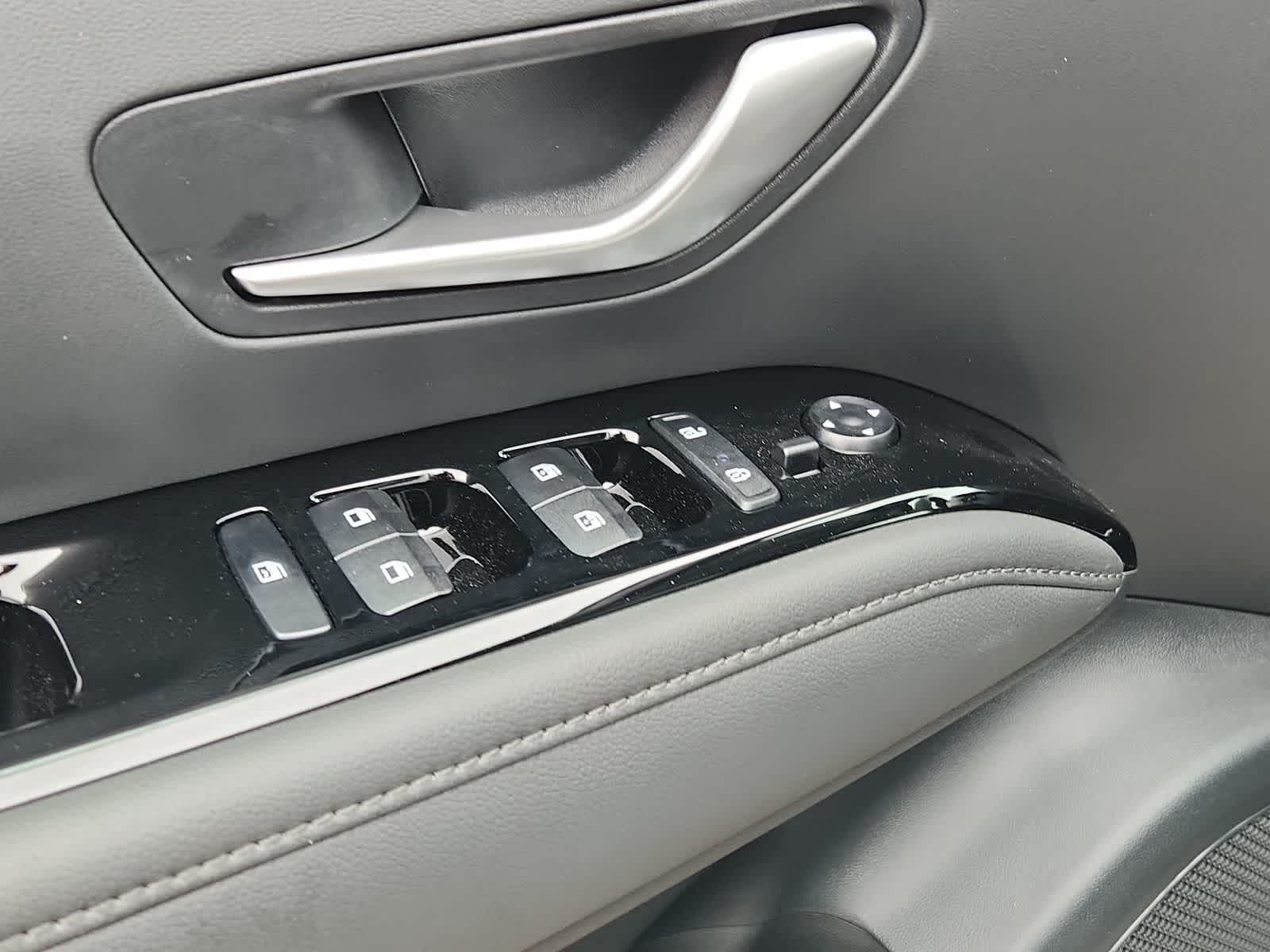 new 2024 Hyundai Tucson Hybrid car, priced at $37,750