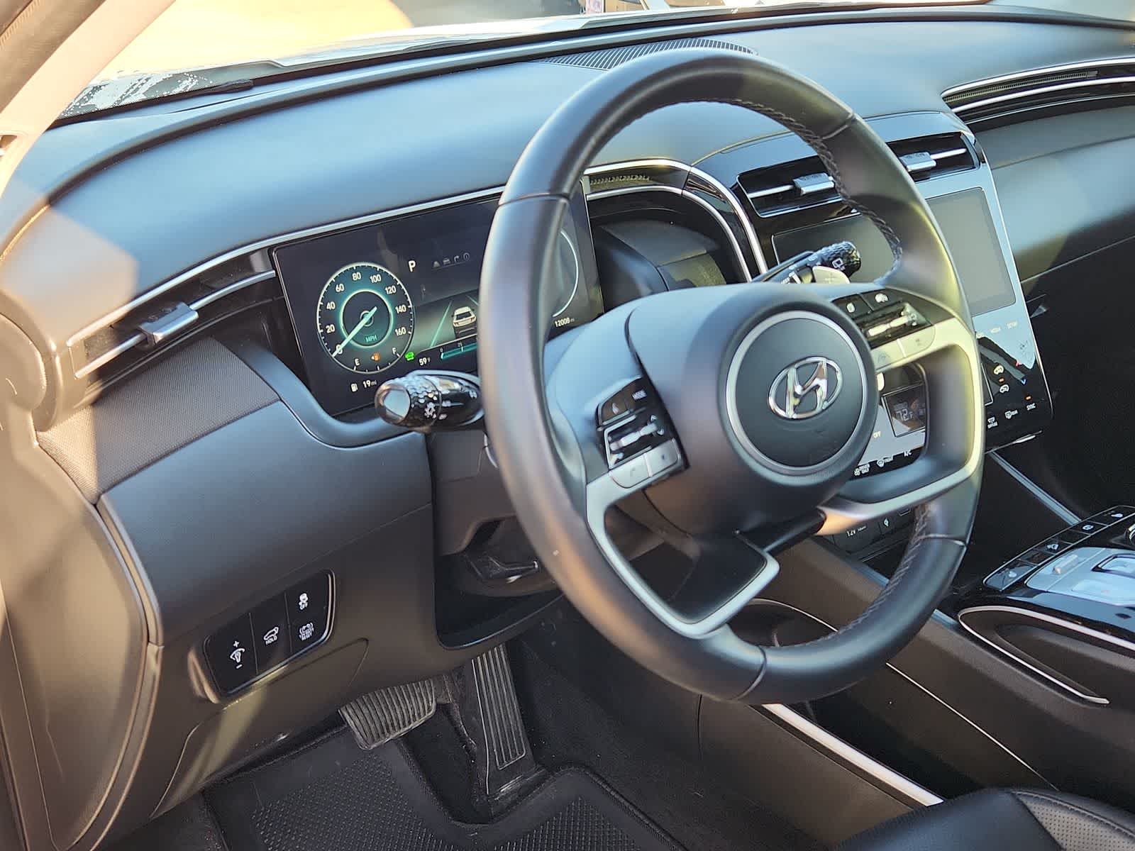 used 2024 Hyundai Tucson Hybrid car, priced at $27,999