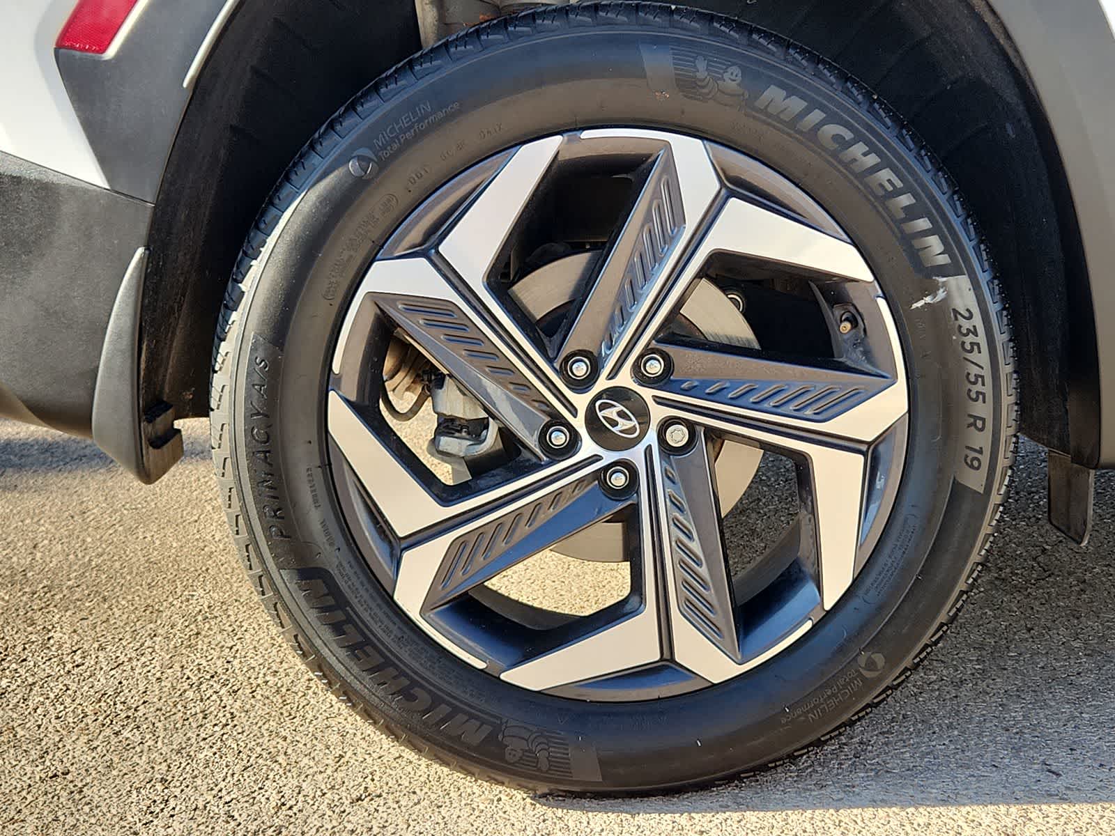 used 2024 Hyundai Tucson Hybrid car, priced at $27,999