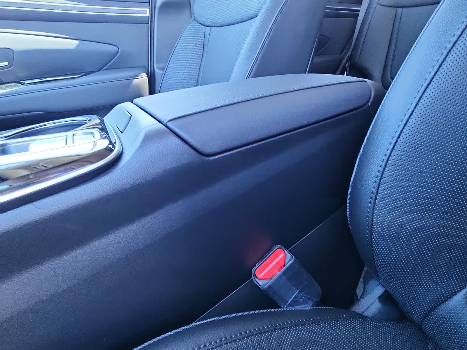 new 2024 Hyundai Tucson Hybrid car, priced at $42,190