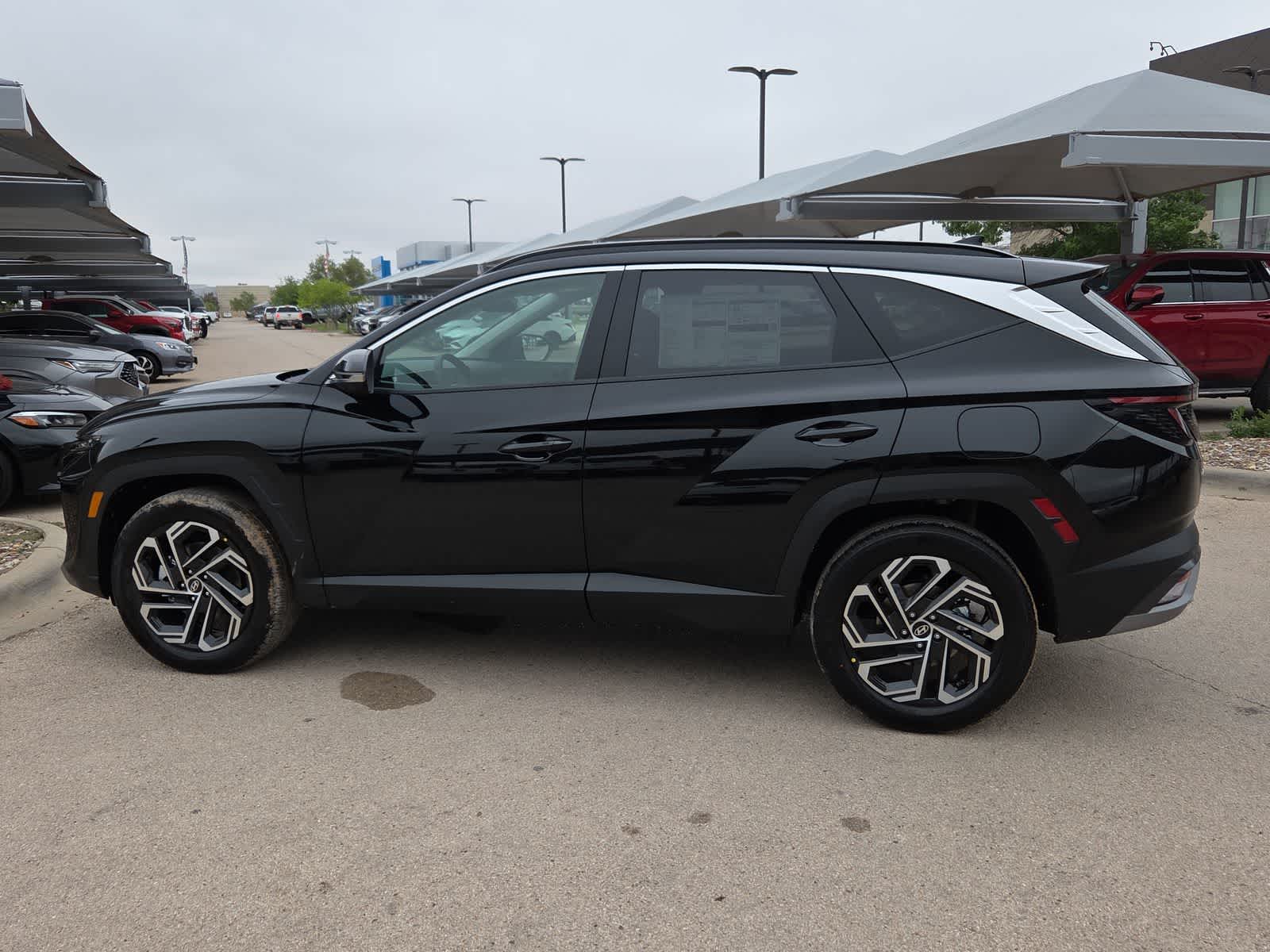 new 2026 Hyundai Tucson Hybrid car, priced at $44,230