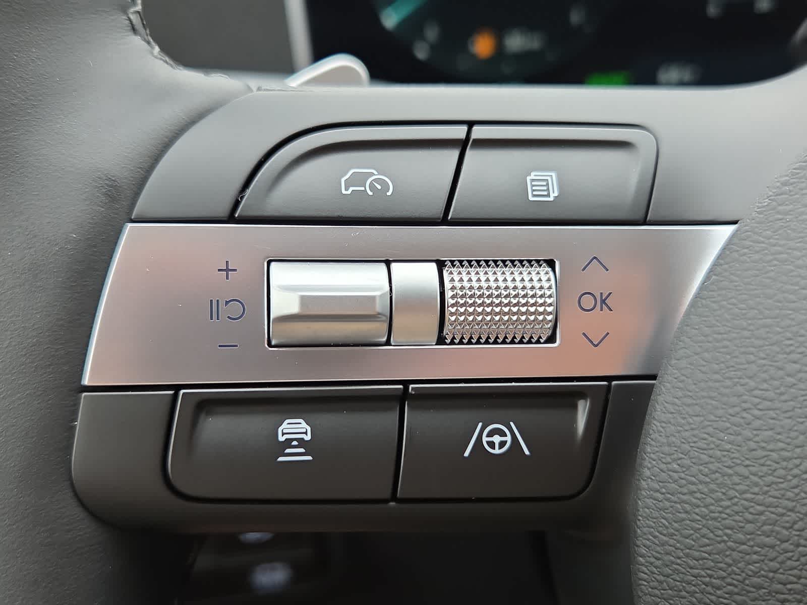 new 2026 Hyundai Tucson Hybrid car, priced at $44,230