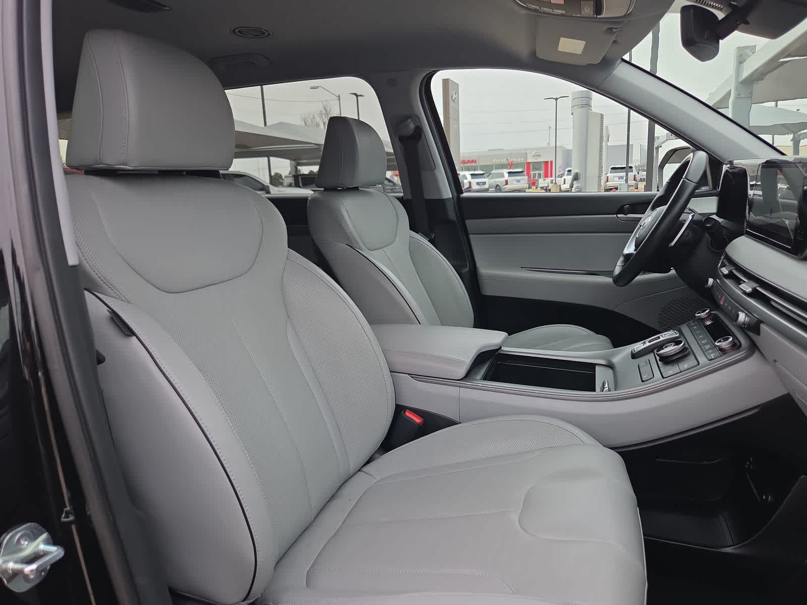 used 2025 Hyundai Palisade car, priced at $33,499