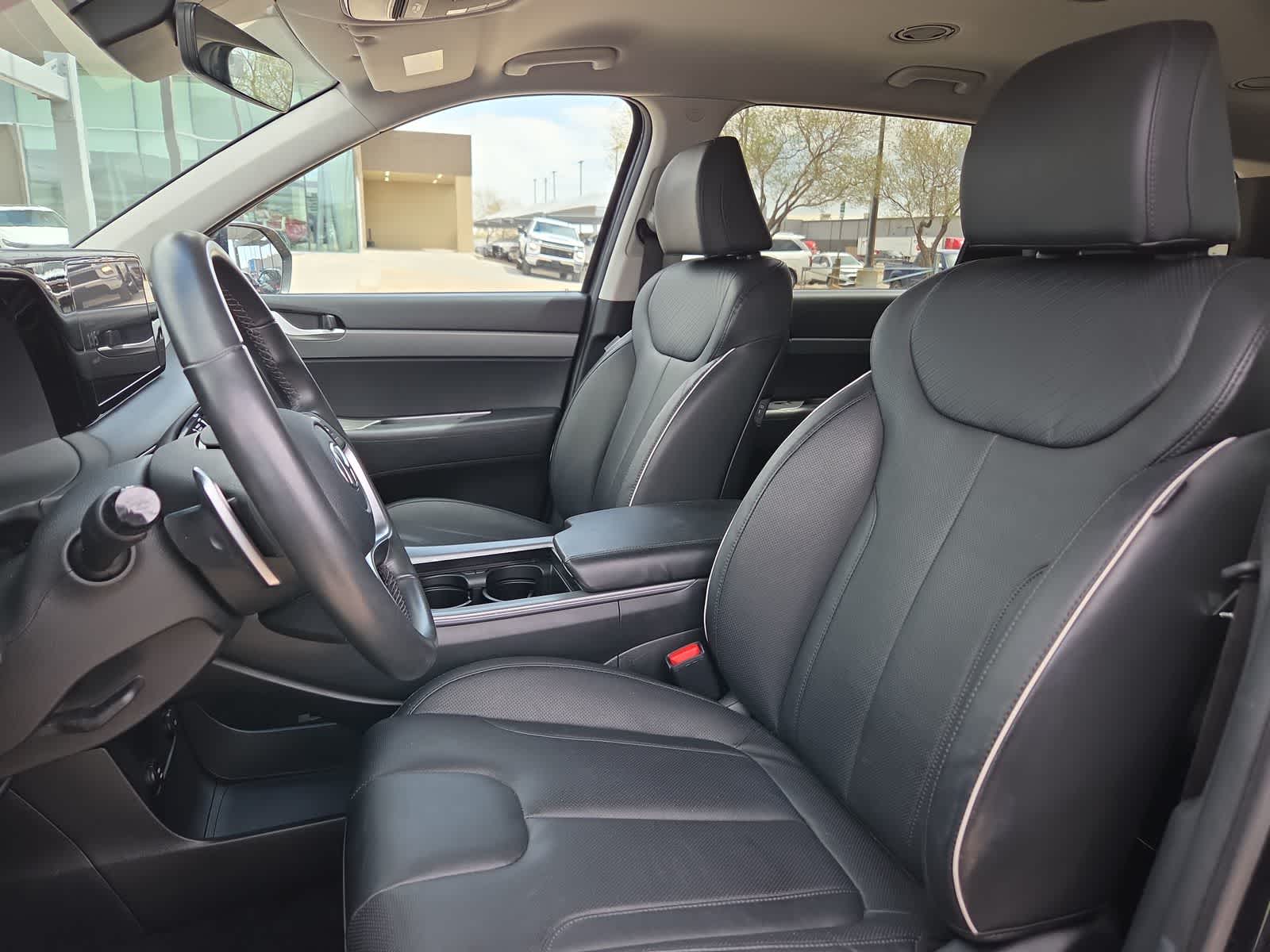 used 2025 Hyundai Palisade car, priced at $31,988