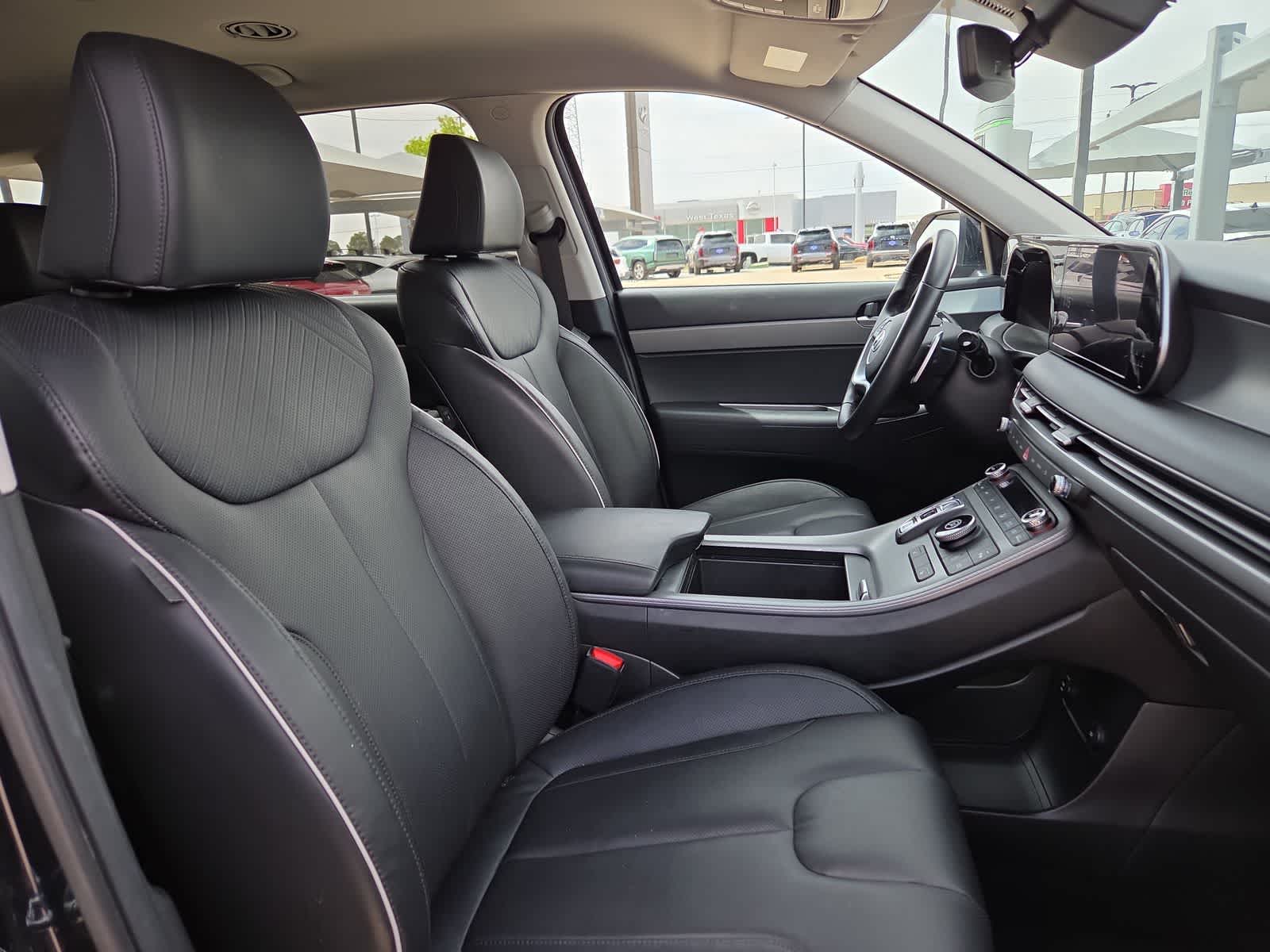 used 2025 Hyundai Palisade car, priced at $31,988