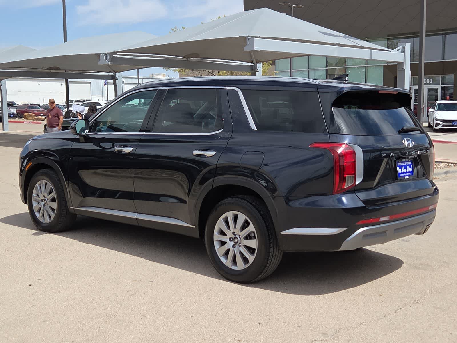 used 2025 Hyundai Palisade car, priced at $31,988