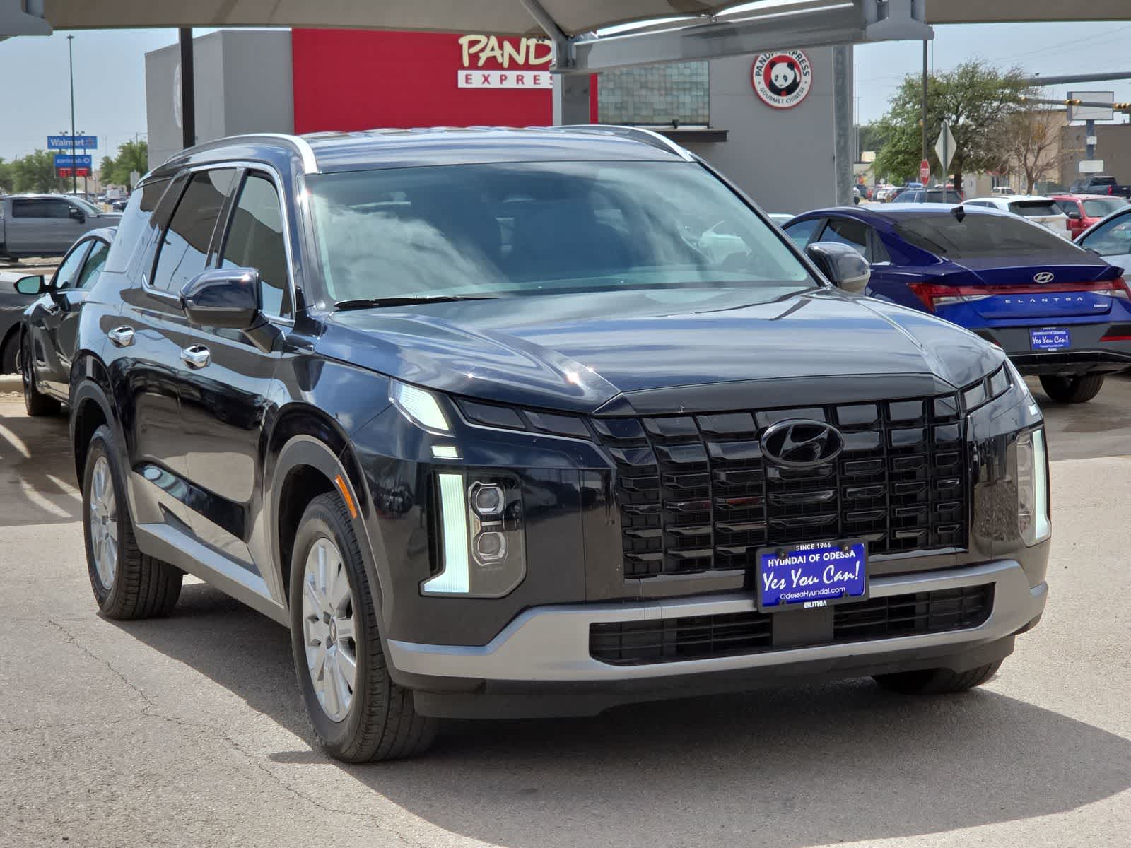 used 2025 Hyundai Palisade car, priced at $31,988
