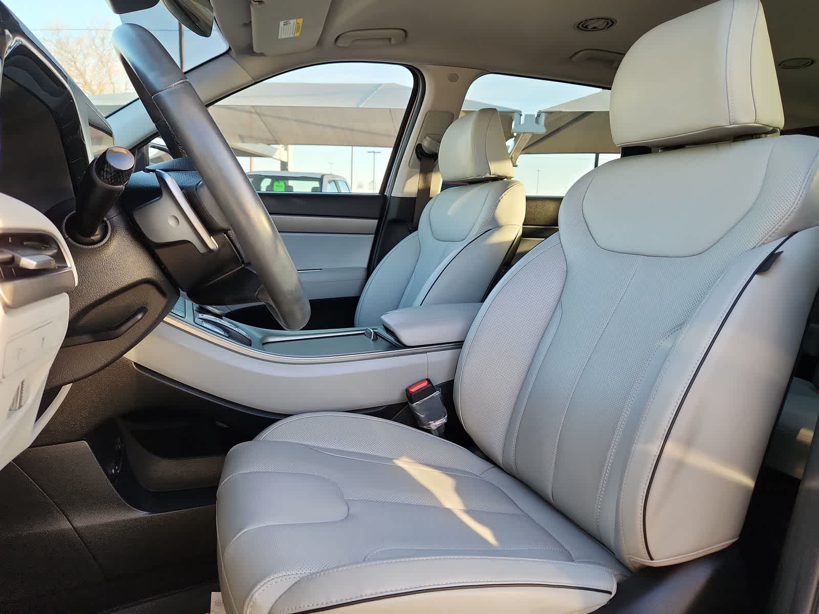 used 2025 Hyundai Palisade car, priced at $31,988