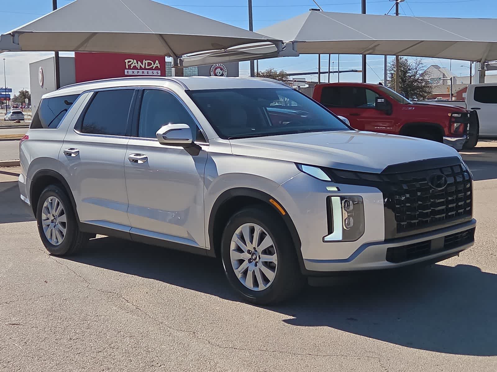 used 2025 Hyundai Palisade car, priced at $33,499