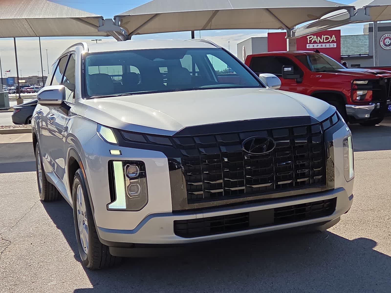 used 2025 Hyundai Palisade car, priced at $33,499