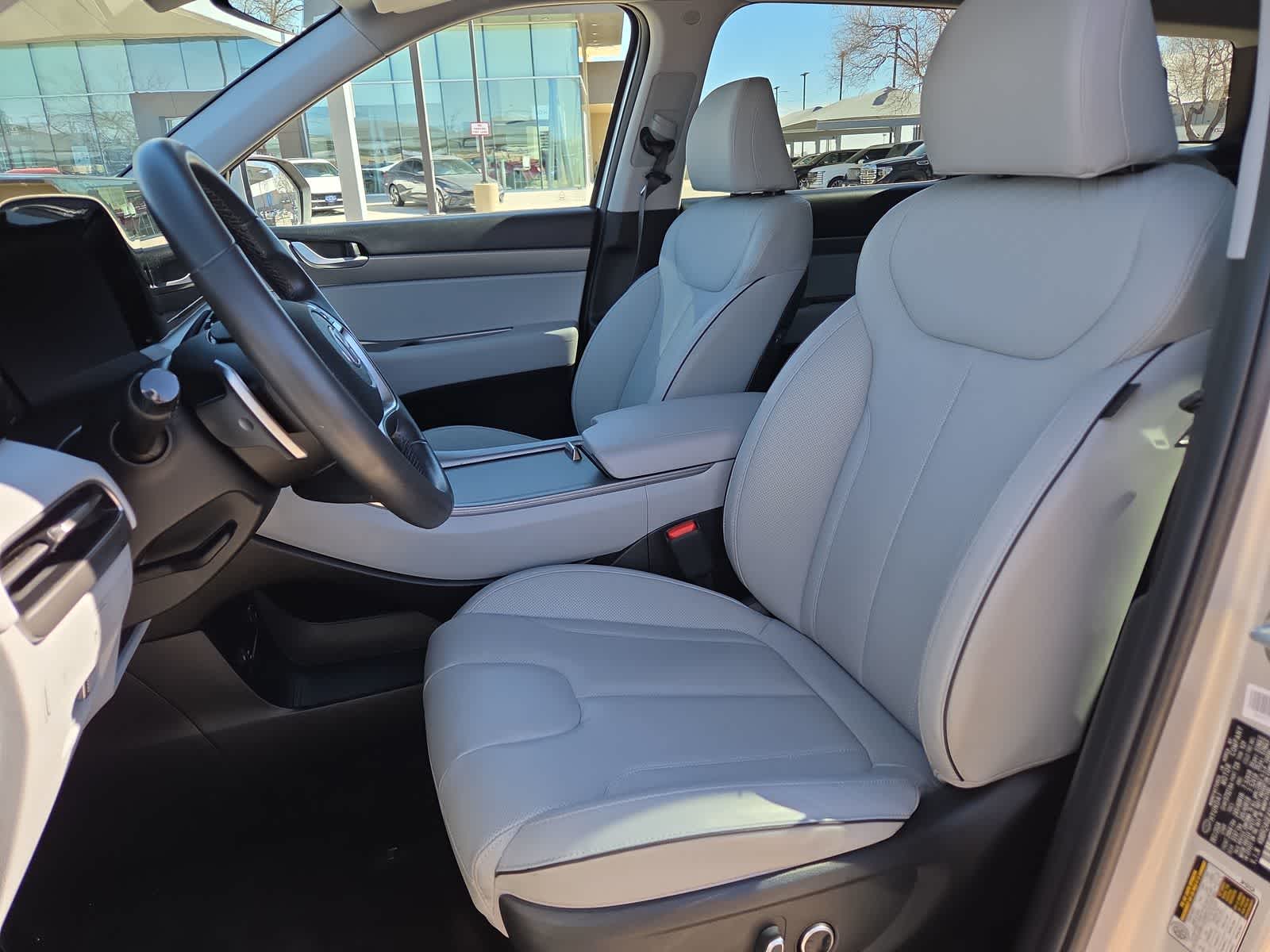 used 2025 Hyundai Palisade car, priced at $33,499