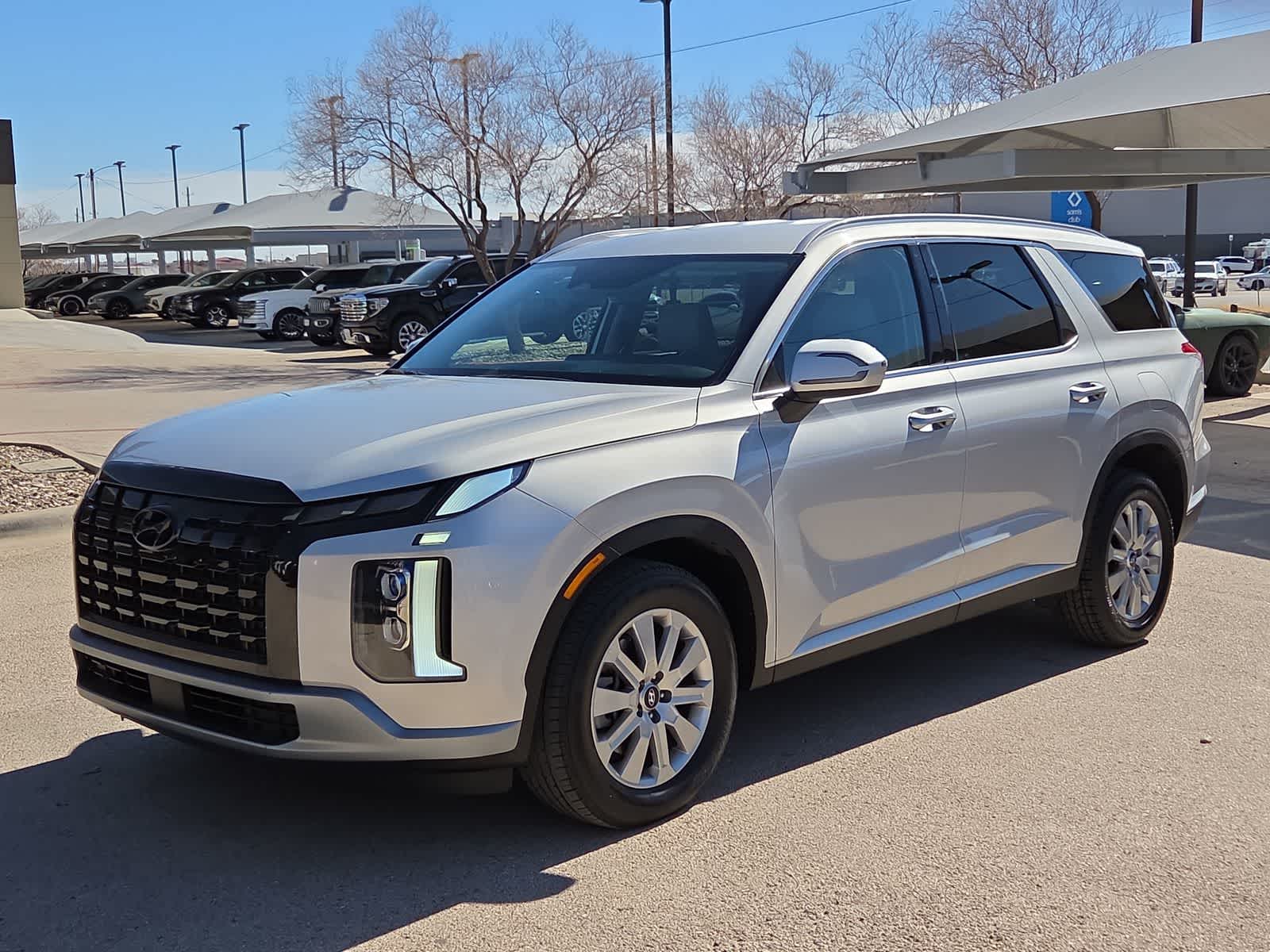used 2025 Hyundai Palisade car, priced at $33,499