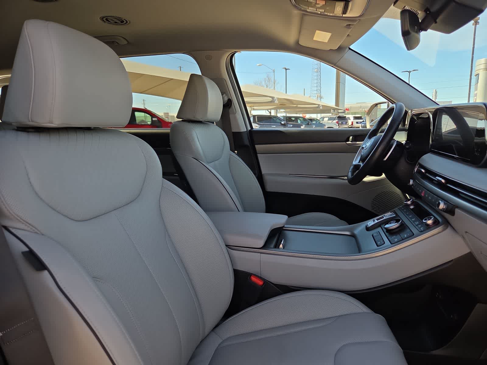 used 2025 Hyundai Palisade car, priced at $33,499