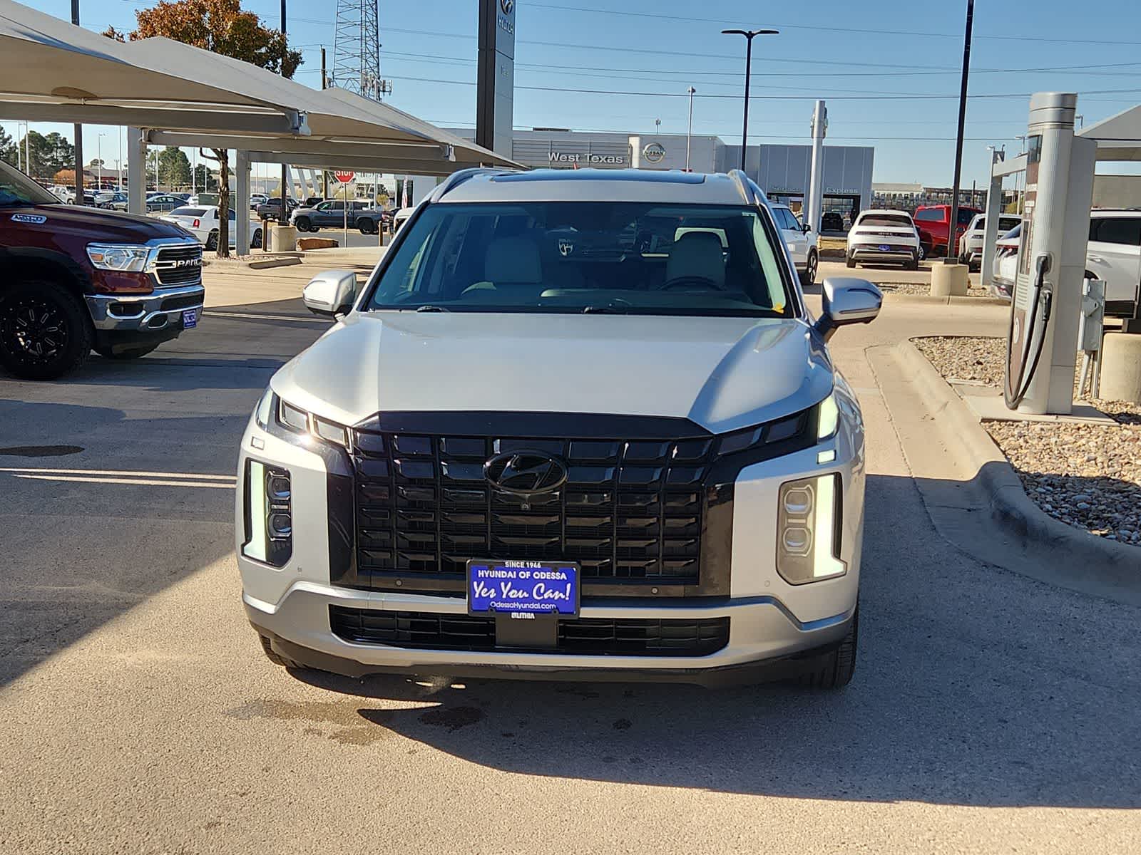 used 2024 Hyundai Palisade car, priced at $36,988