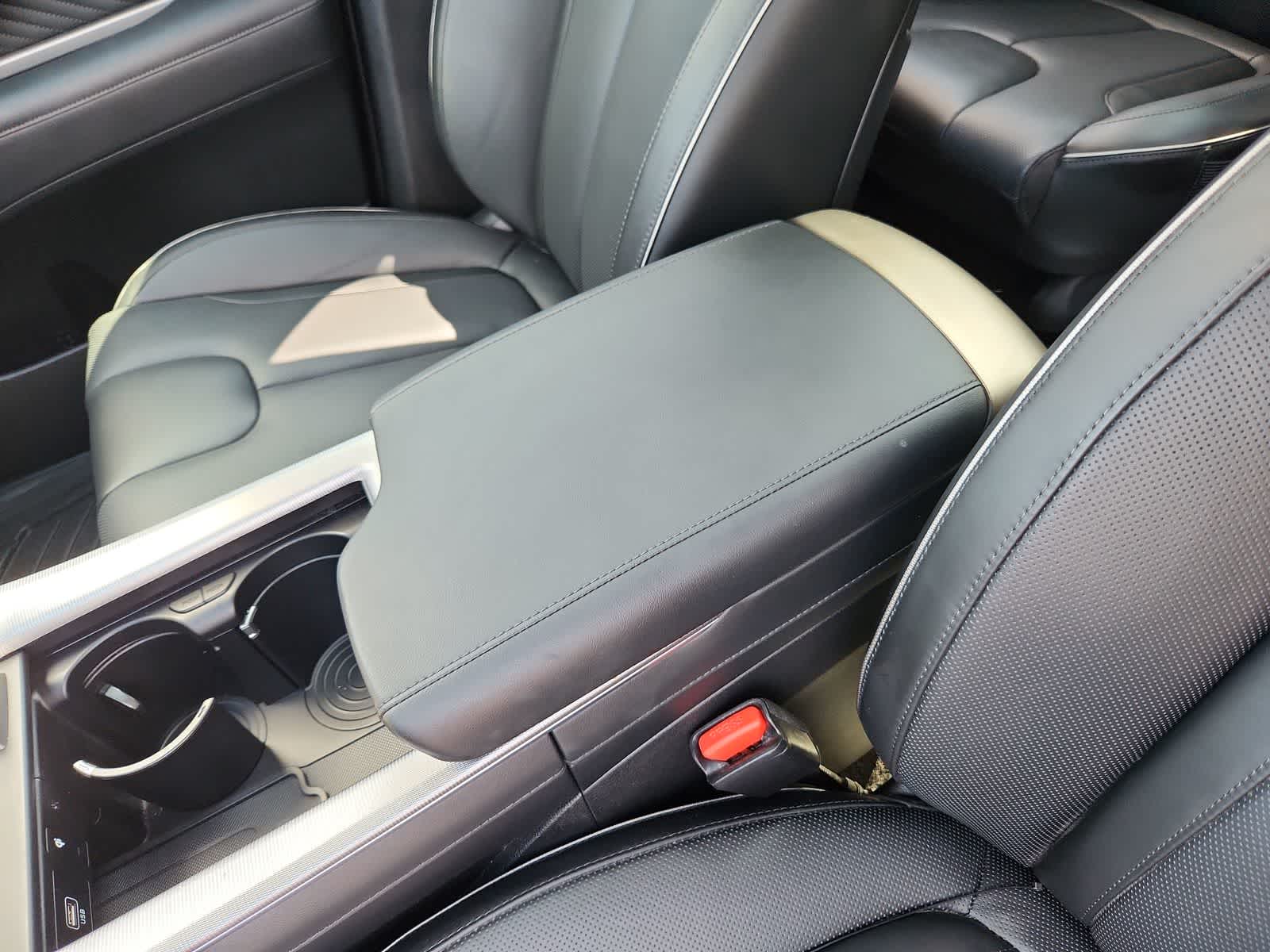 used 2023 Hyundai Palisade car, priced at $34,086