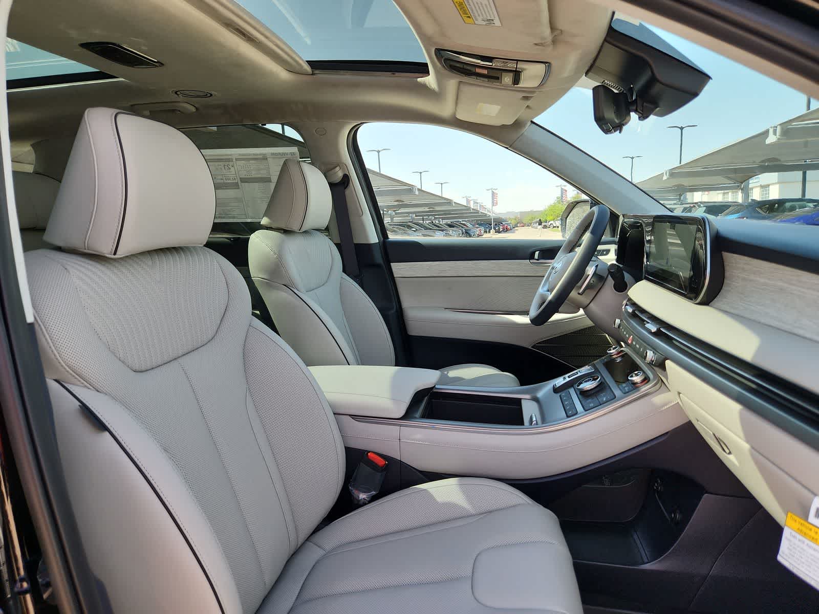 new 2025 Hyundai Palisade car, priced at $51,685