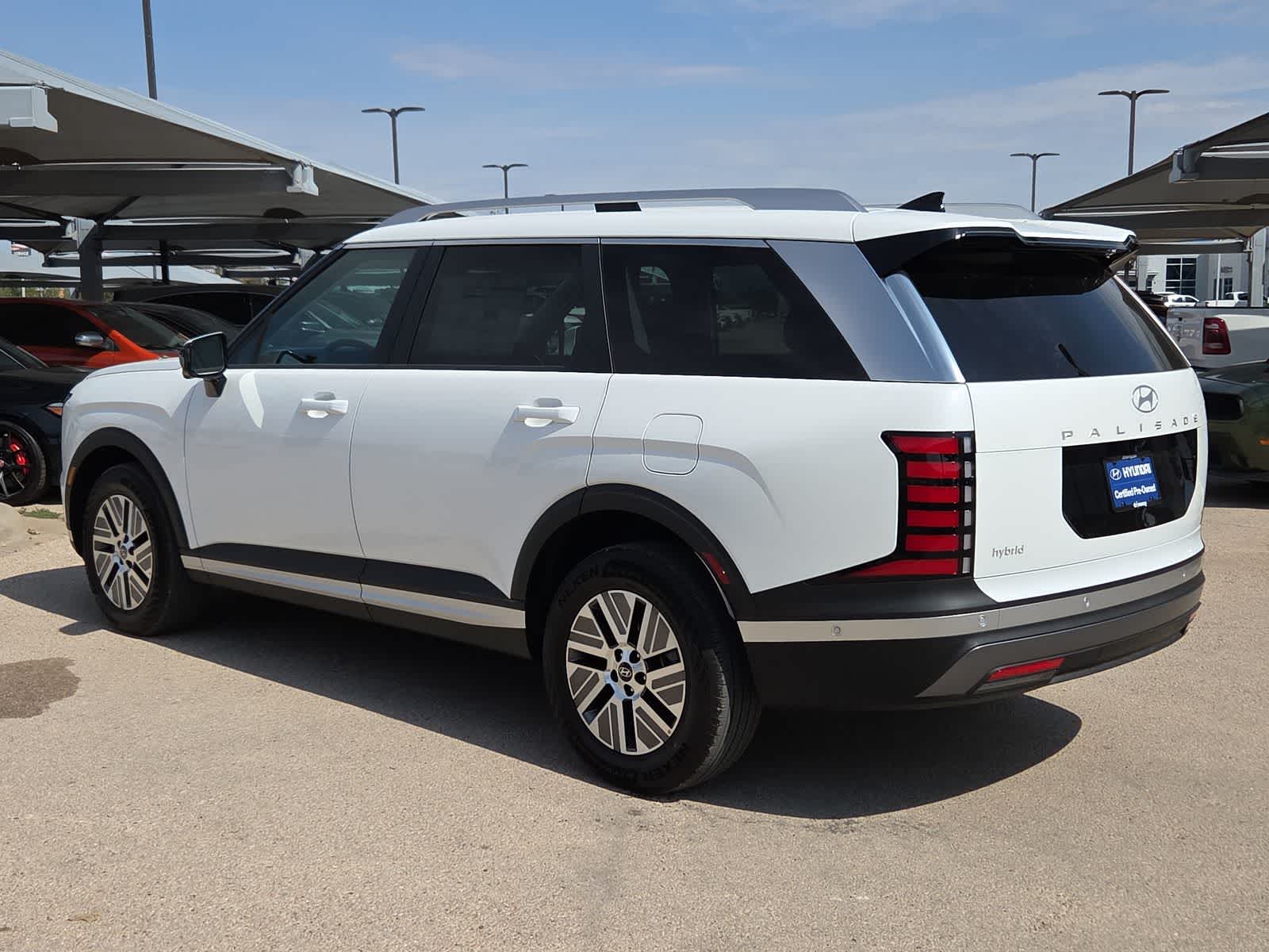 new 2026 Hyundai Palisade Hybrid car, priced at $52,645