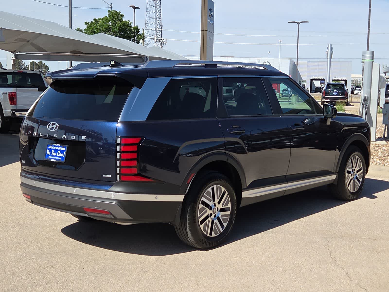 new 2026 Hyundai Palisade Hybrid car, priced at $52,200