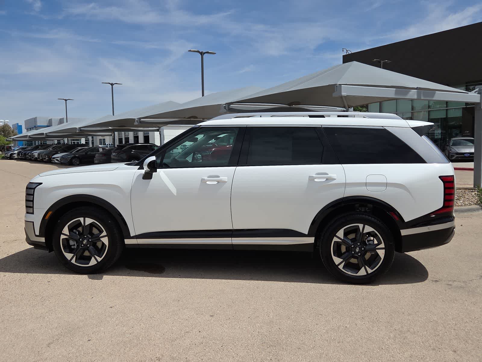 new 2026 Hyundai Palisade Hybrid car, priced at $56,865