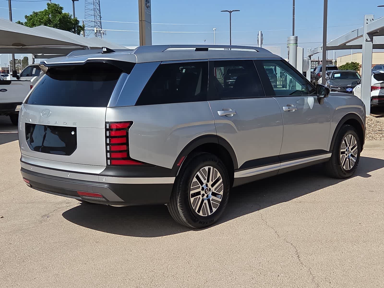 new 2026 Hyundai Palisade Hybrid car, priced at $46,400