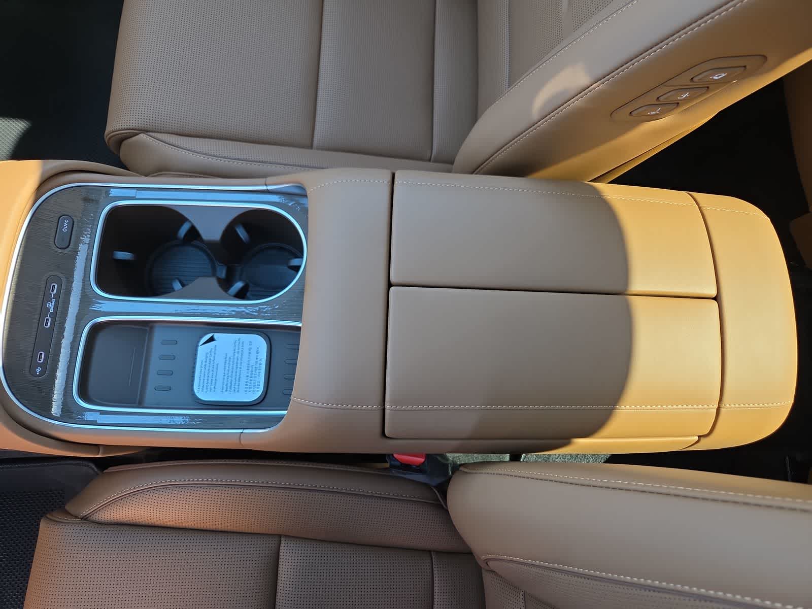 new 2026 Hyundai Palisade Hybrid car, priced at $61,665