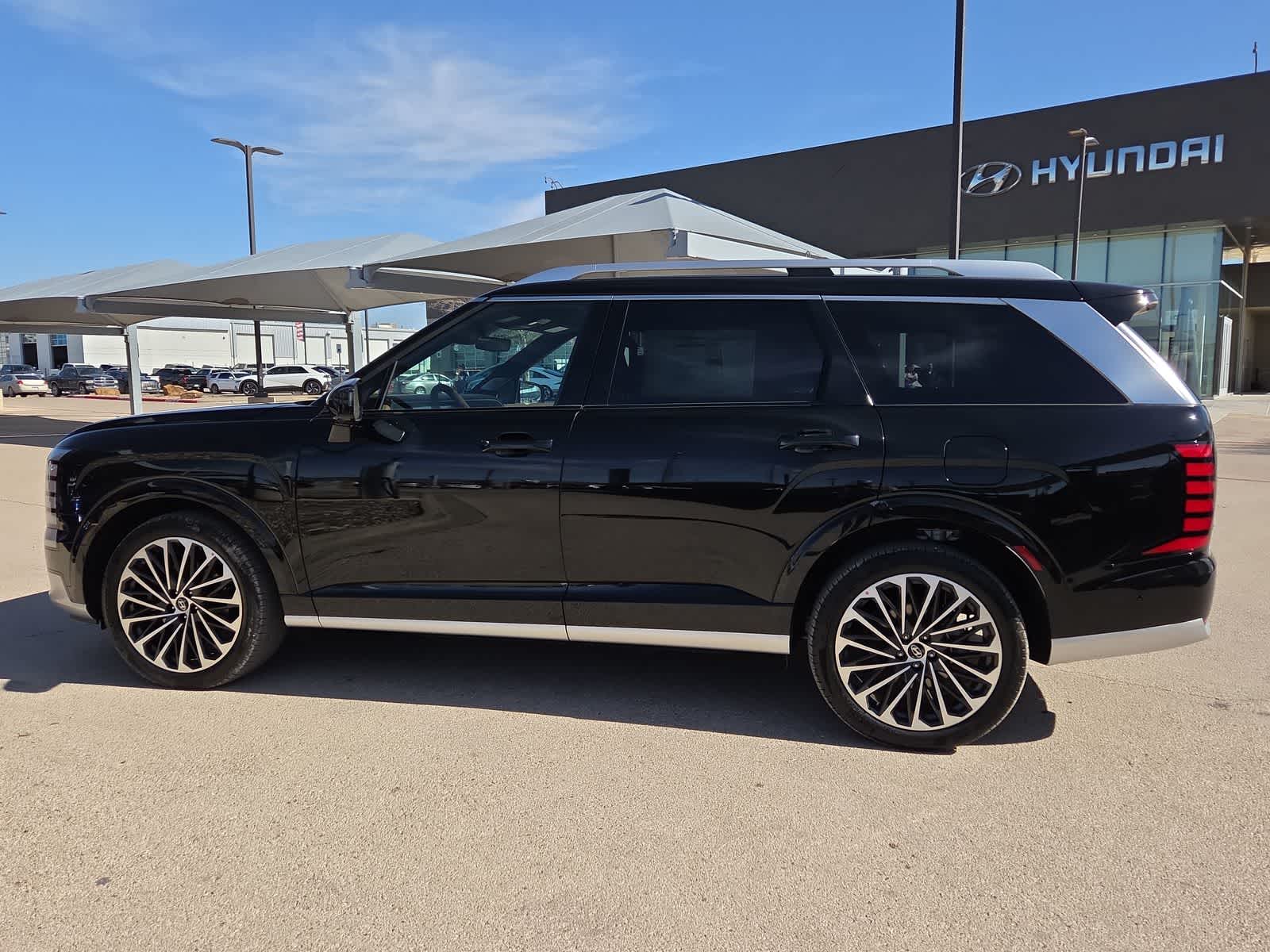 new 2026 Hyundai Palisade Hybrid car, priced at $60,665