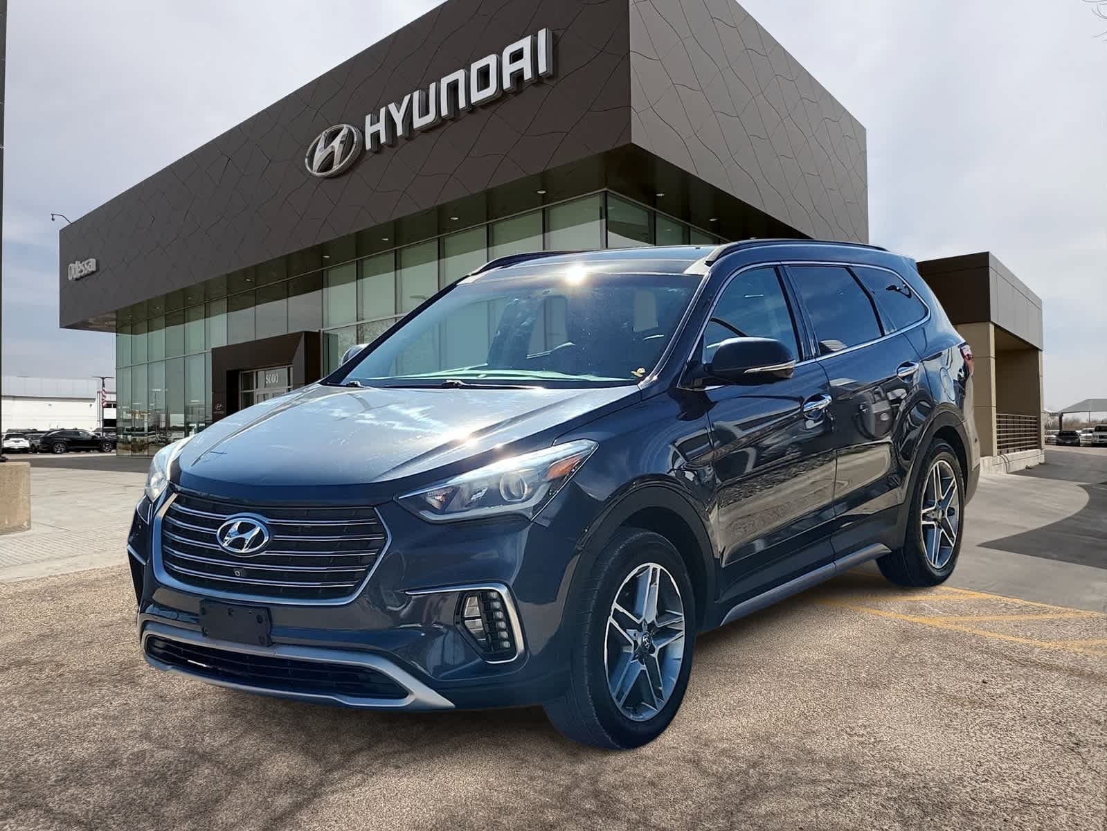 used 2019 Hyundai Santa Fe XL car, priced at $17,887