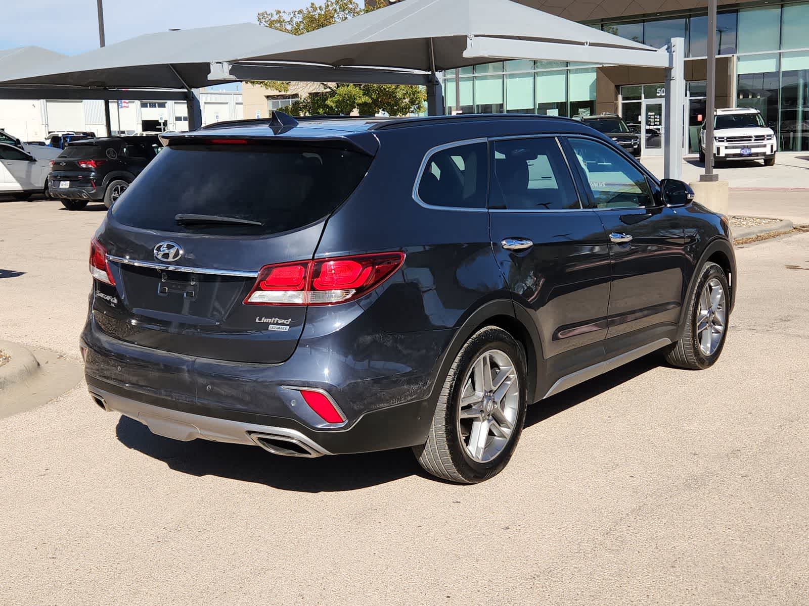 used 2019 Hyundai Santa Fe XL car, priced at $17,286