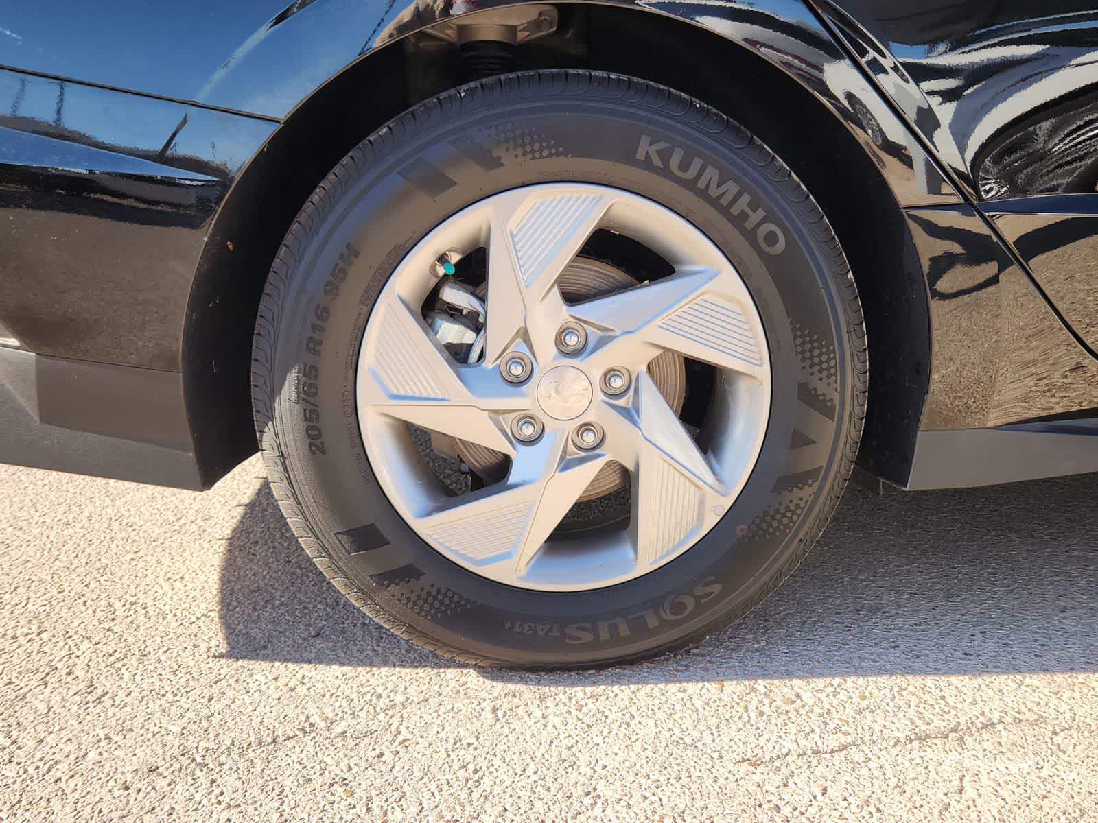 new 2025 Hyundai Sonata car, priced at $27,143