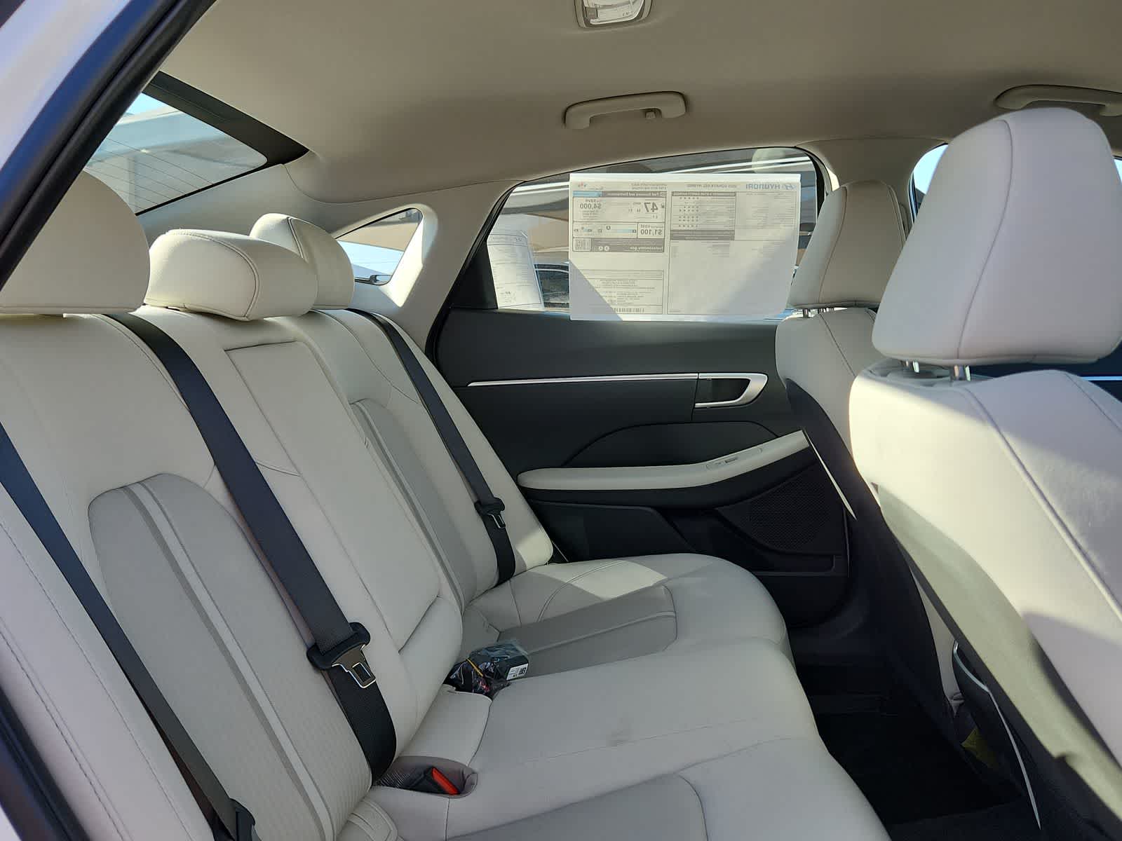 new 2025 Hyundai Sonata Hybrid car, priced at $31,455