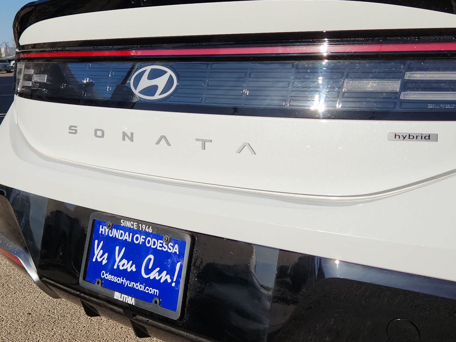 new 2025 Hyundai Sonata Hybrid car, priced at $31,455