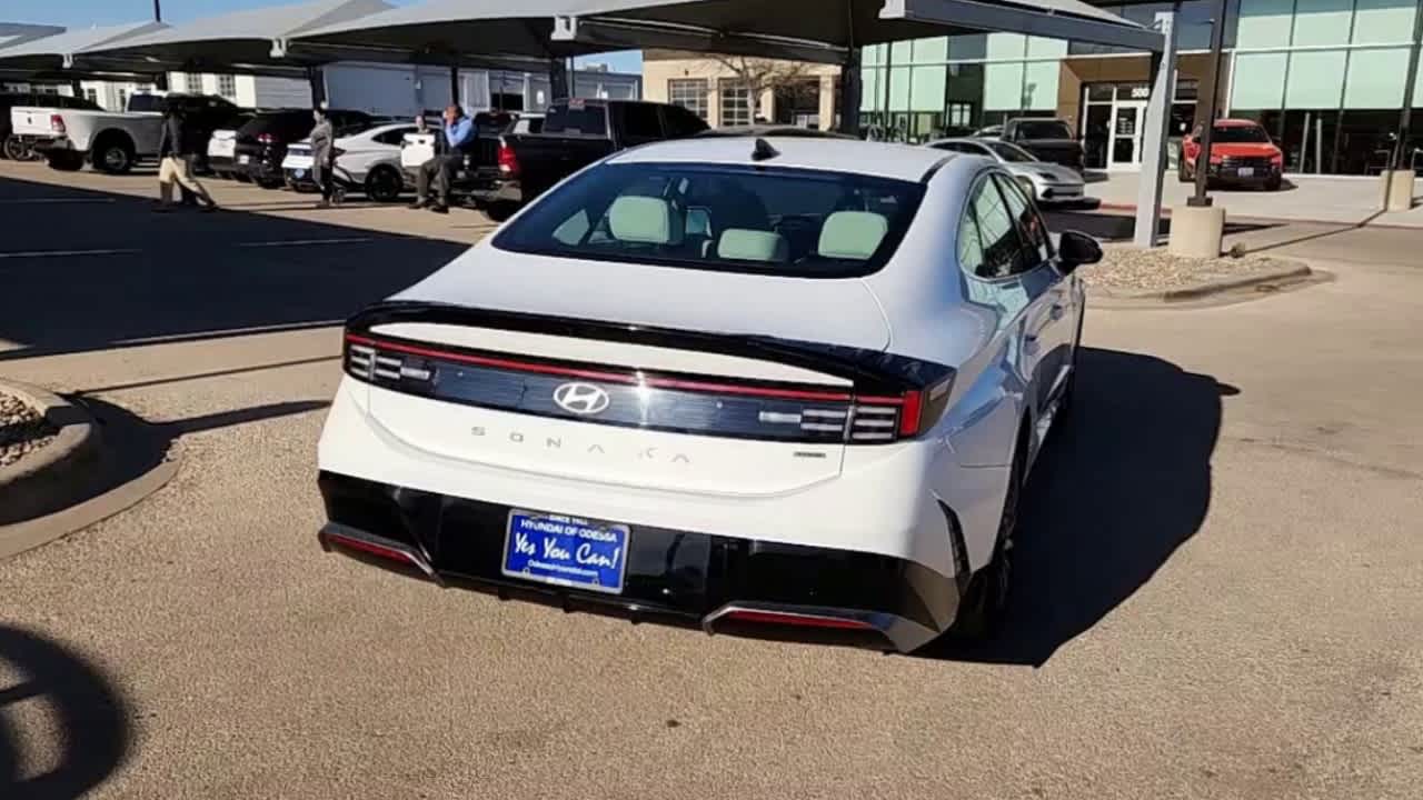 new 2025 Hyundai Sonata Hybrid car, priced at $31,455