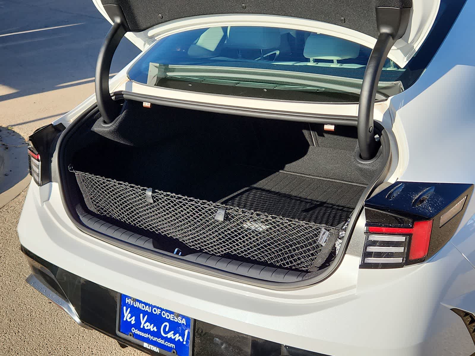 new 2025 Hyundai Sonata Hybrid car, priced at $31,455