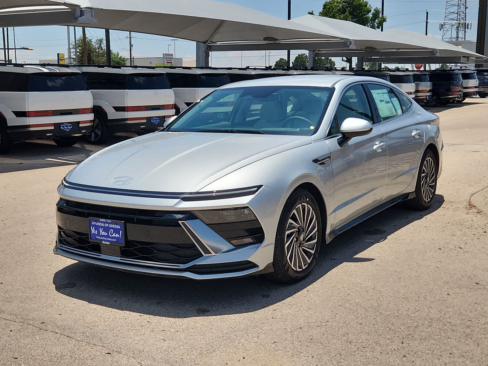 new 2025 Hyundai Sonata Hybrid car, priced at $31,080