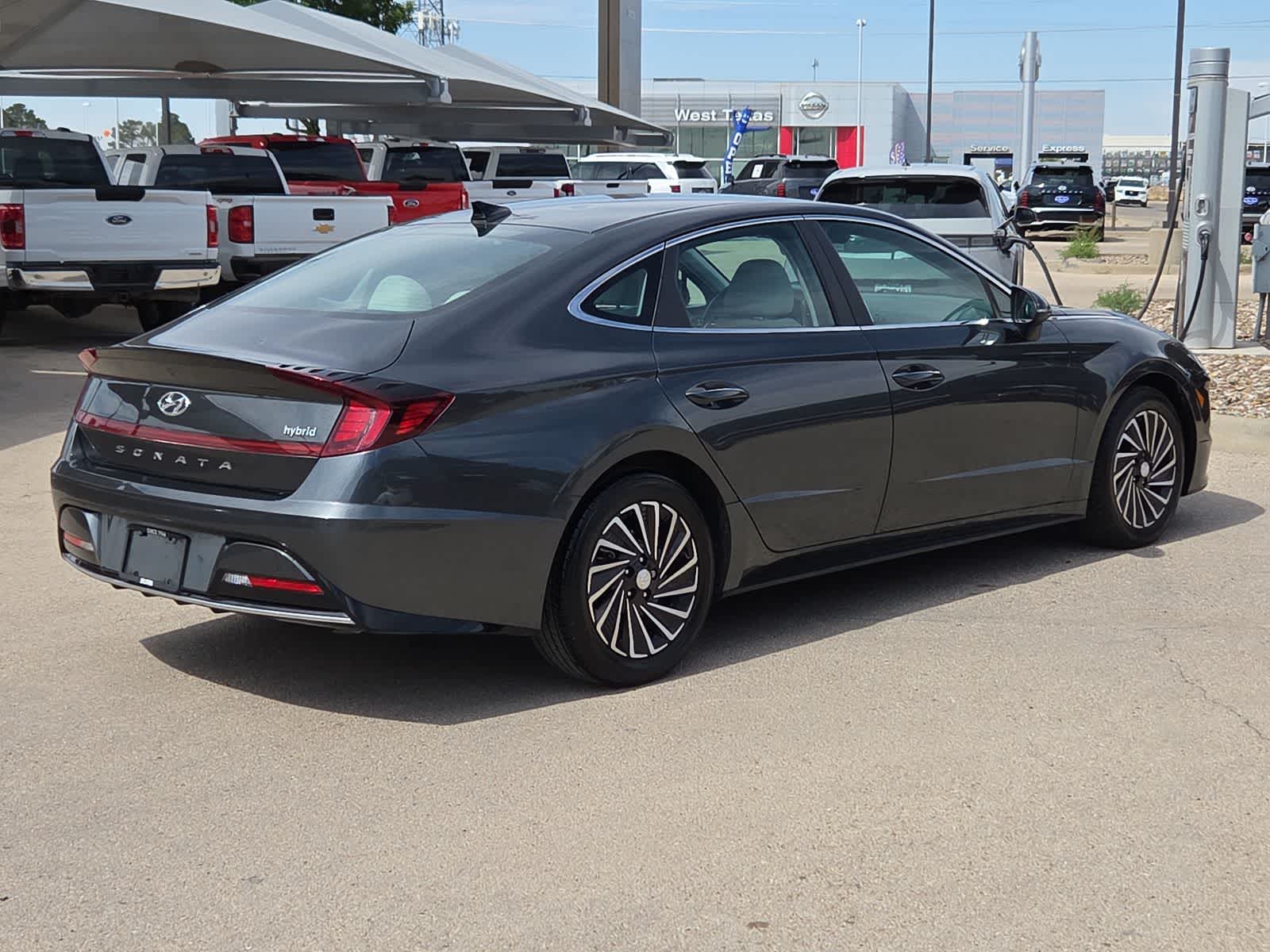 used 2023 Hyundai Sonata Hybrid car, priced at $20,499