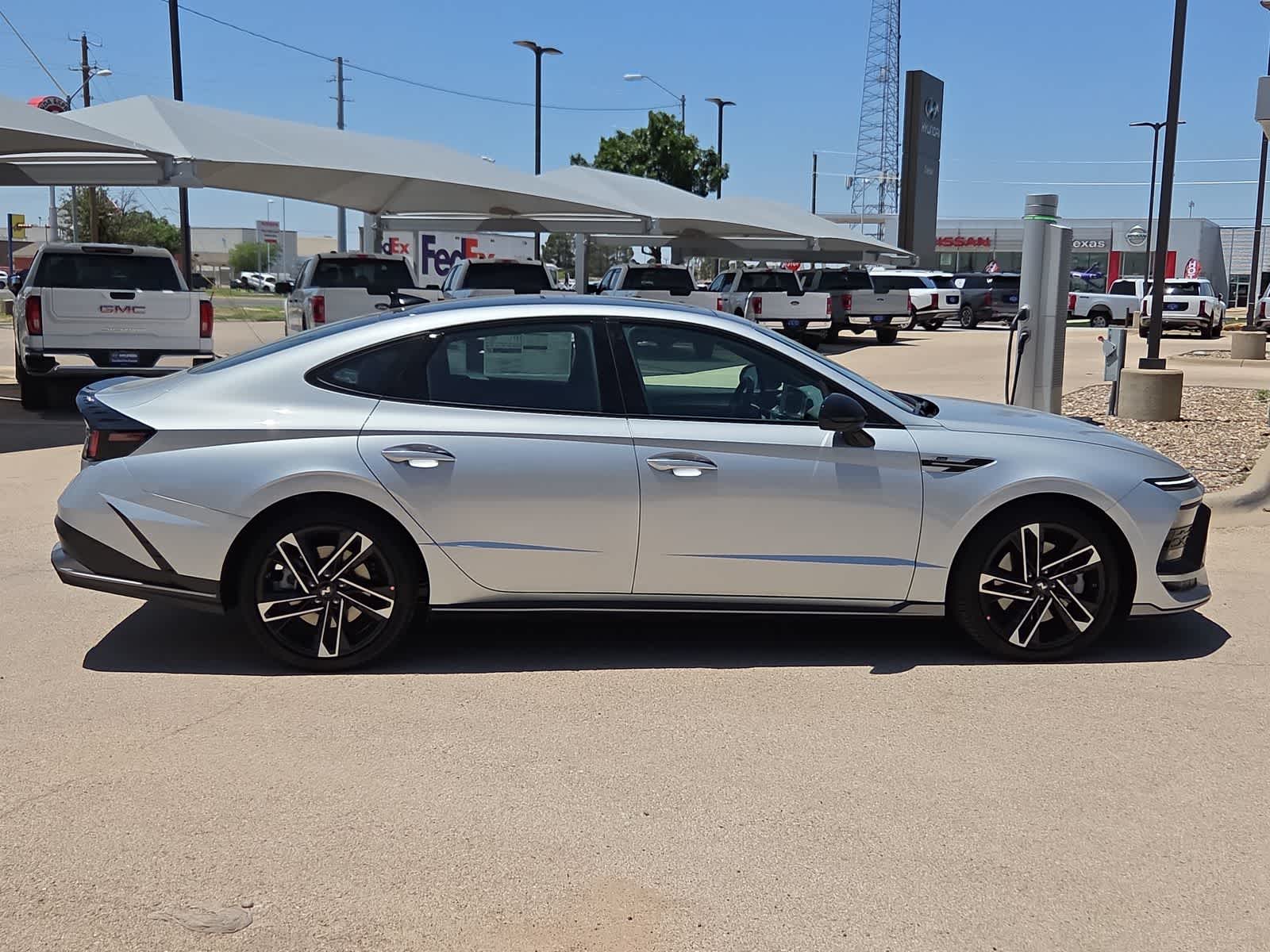 new 2026 Hyundai Sonata car, priced at $39,275