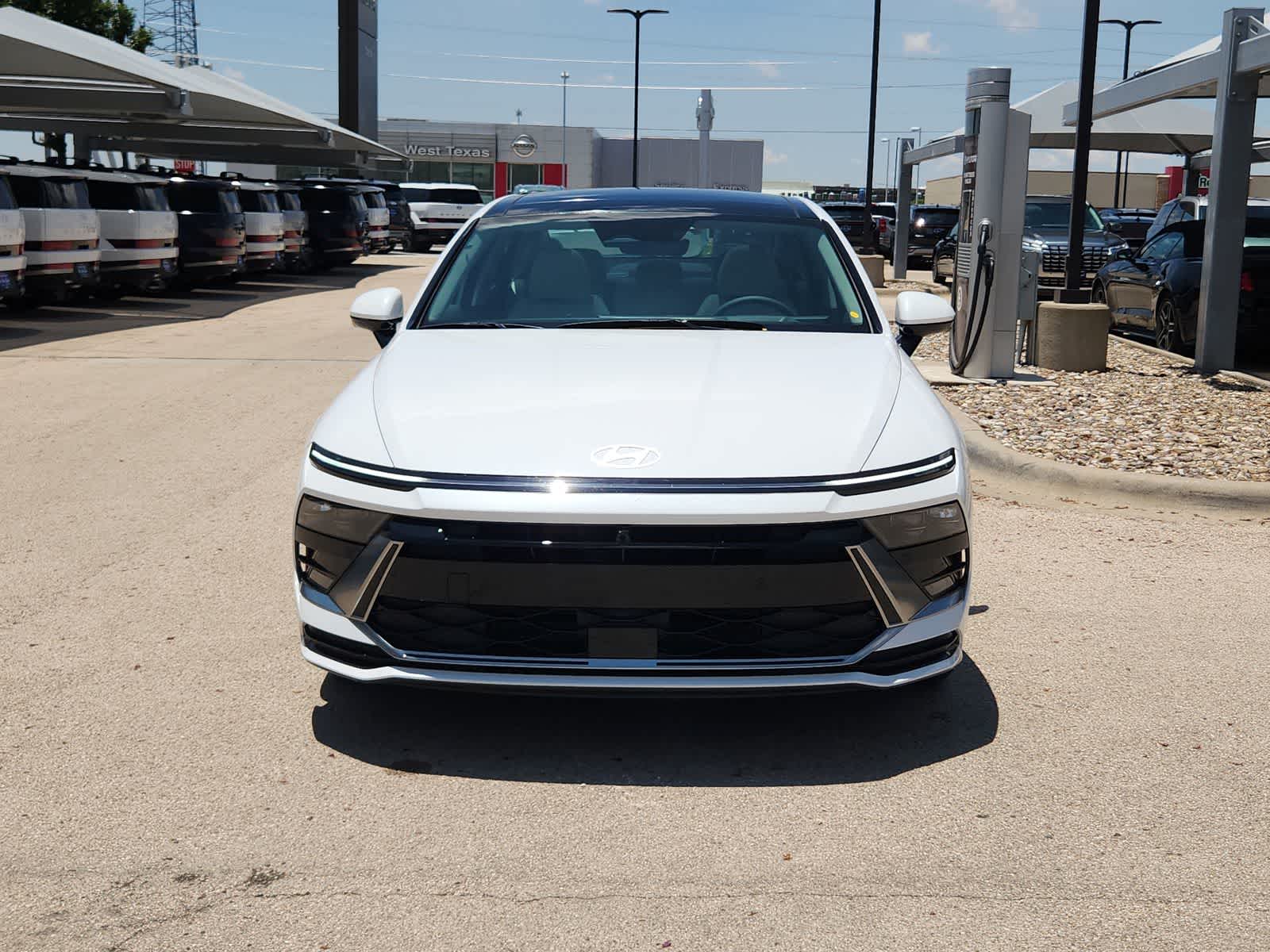 new 2025 Hyundai Sonata Hybrid car, priced at $38,148