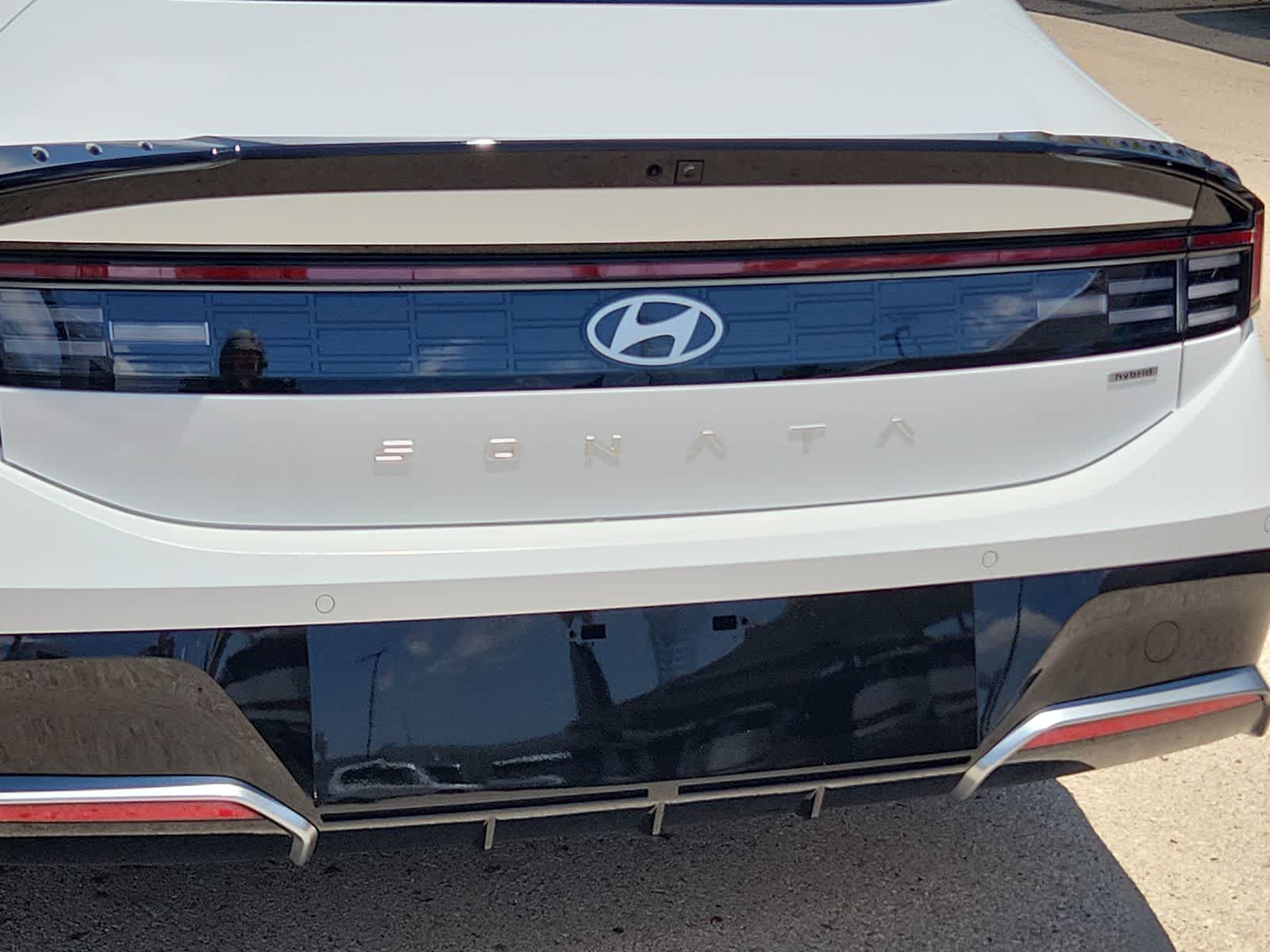 new 2025 Hyundai Sonata Hybrid car, priced at $38,148